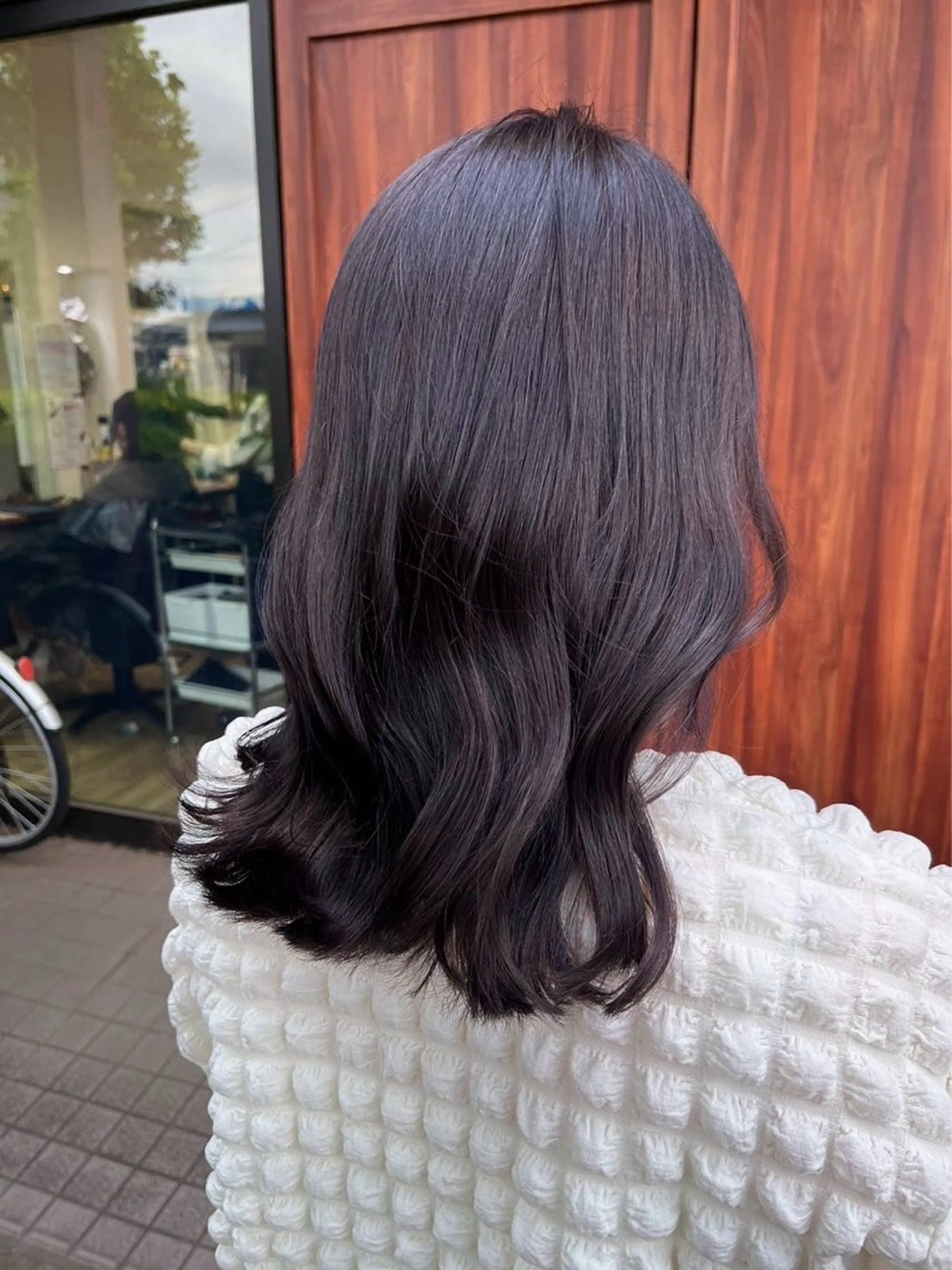 ミディアム カラー ブリーチ 透明感カラー ラベンダーカラー 庄司 桜のヘアスタイル