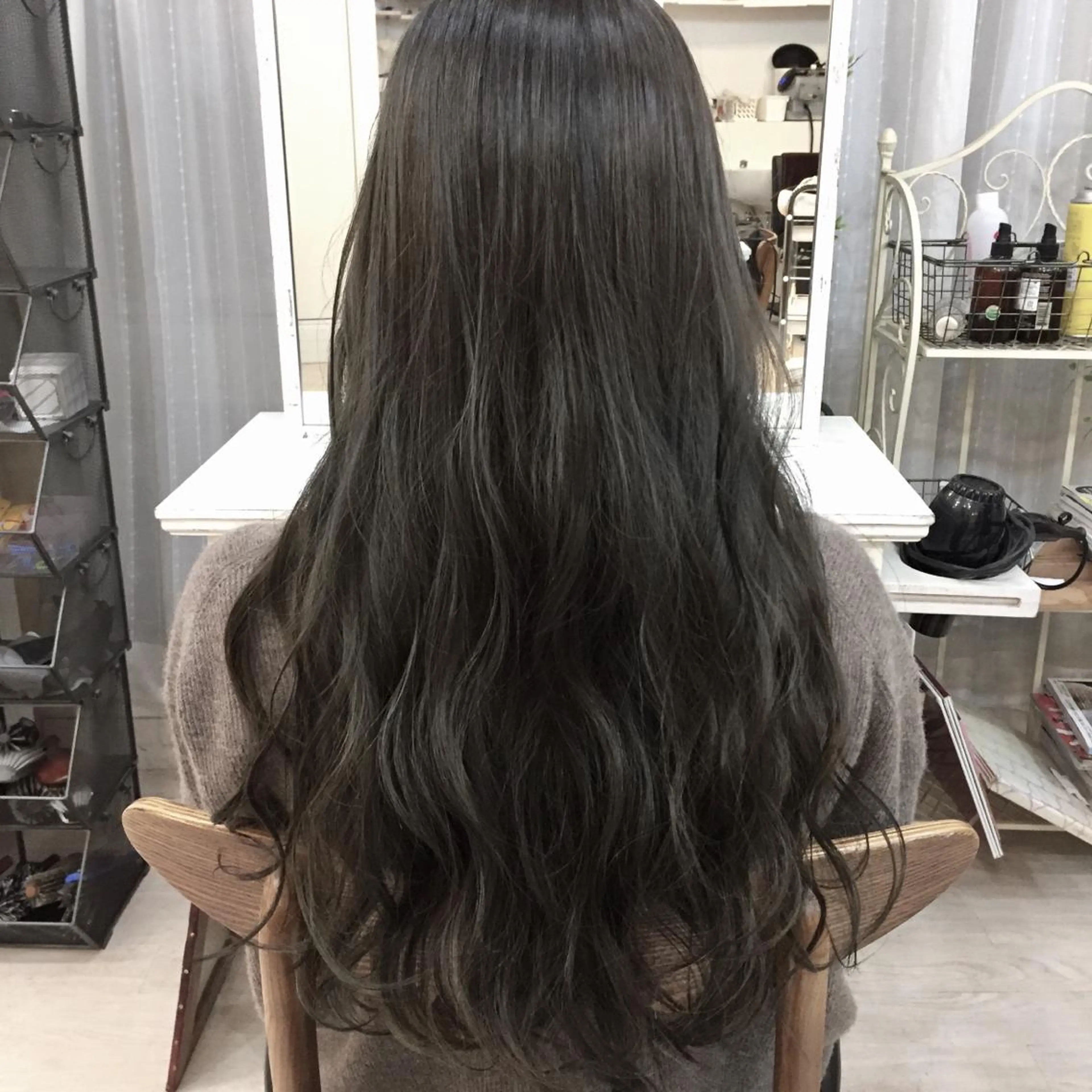 ショート ミディアム セミロング ロング カラー グレージュ ハイライトカラー ハイライト 【代表】田川 祐也のヘアスタイル