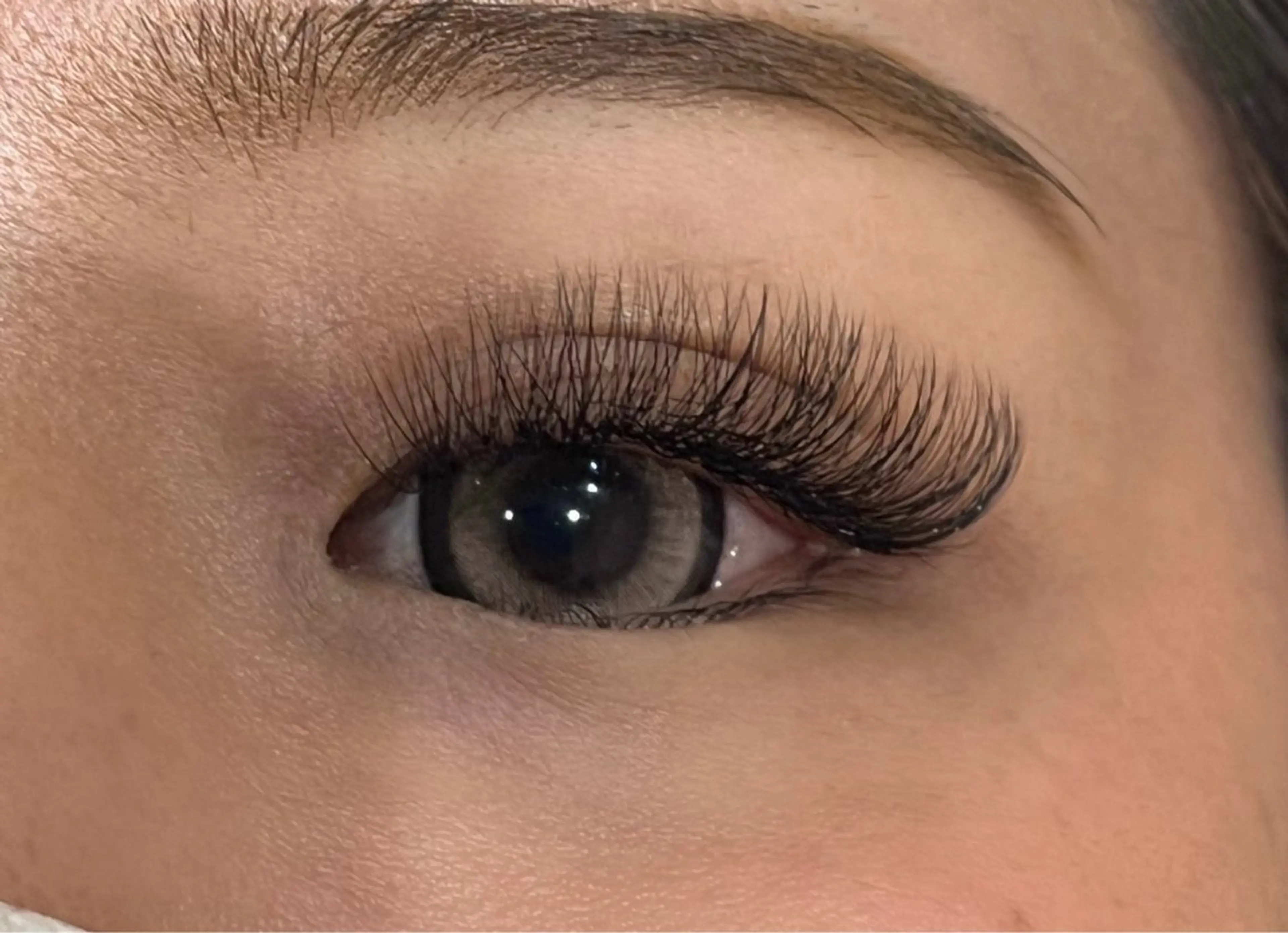 4日(土) 14時30分​〜​ オフあり LEDボリュームラッシュ 400本👀🩷　⚠️オフなし・付け足し不可⚠️の写真