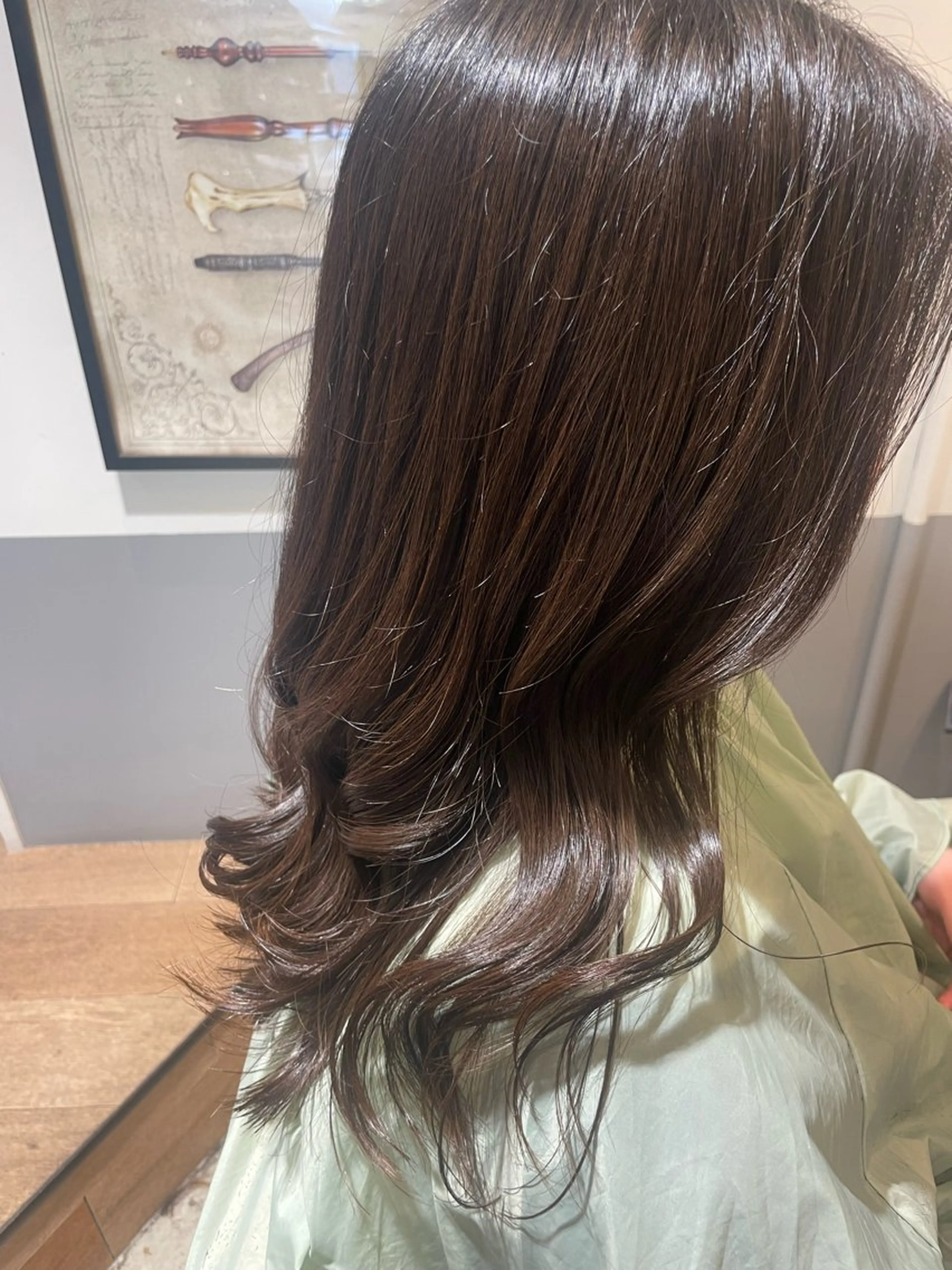 セミロング 田中 志織のヘアスタイル