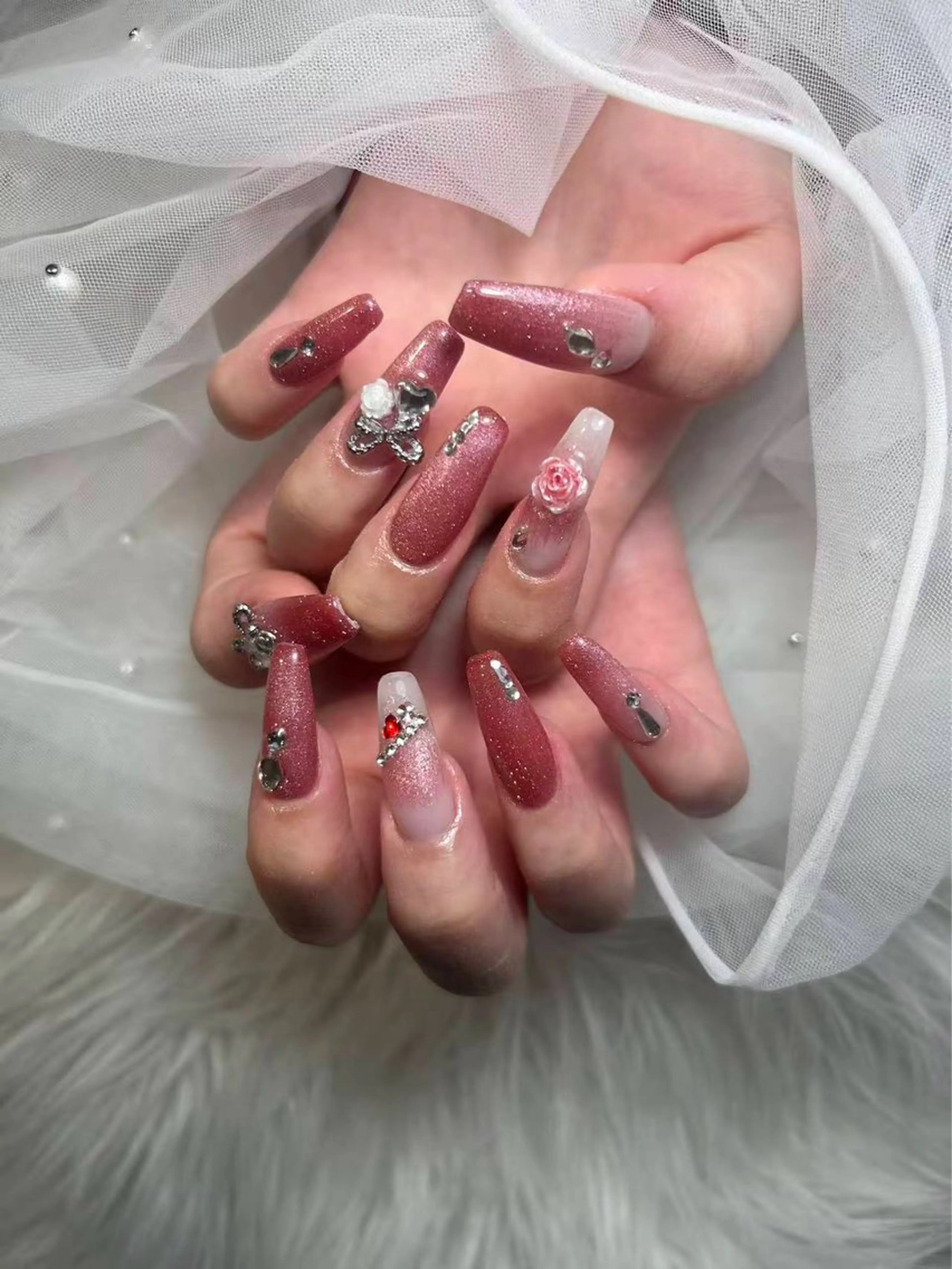 ネイル ハンドネイル 🌈 Laule'aのネイルデザイン