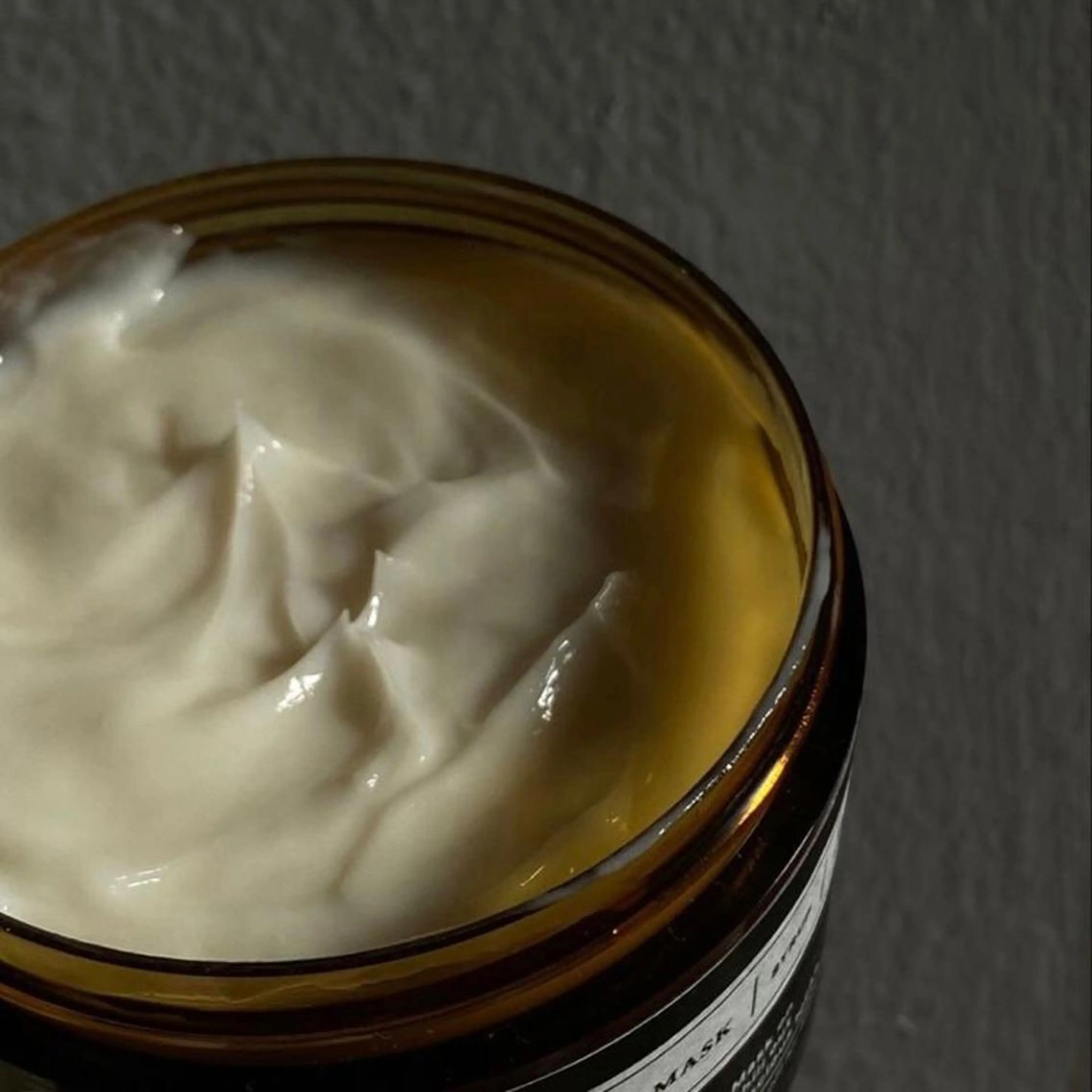 IwAsh  大和駅店所属・shiho .のヘアスタイル