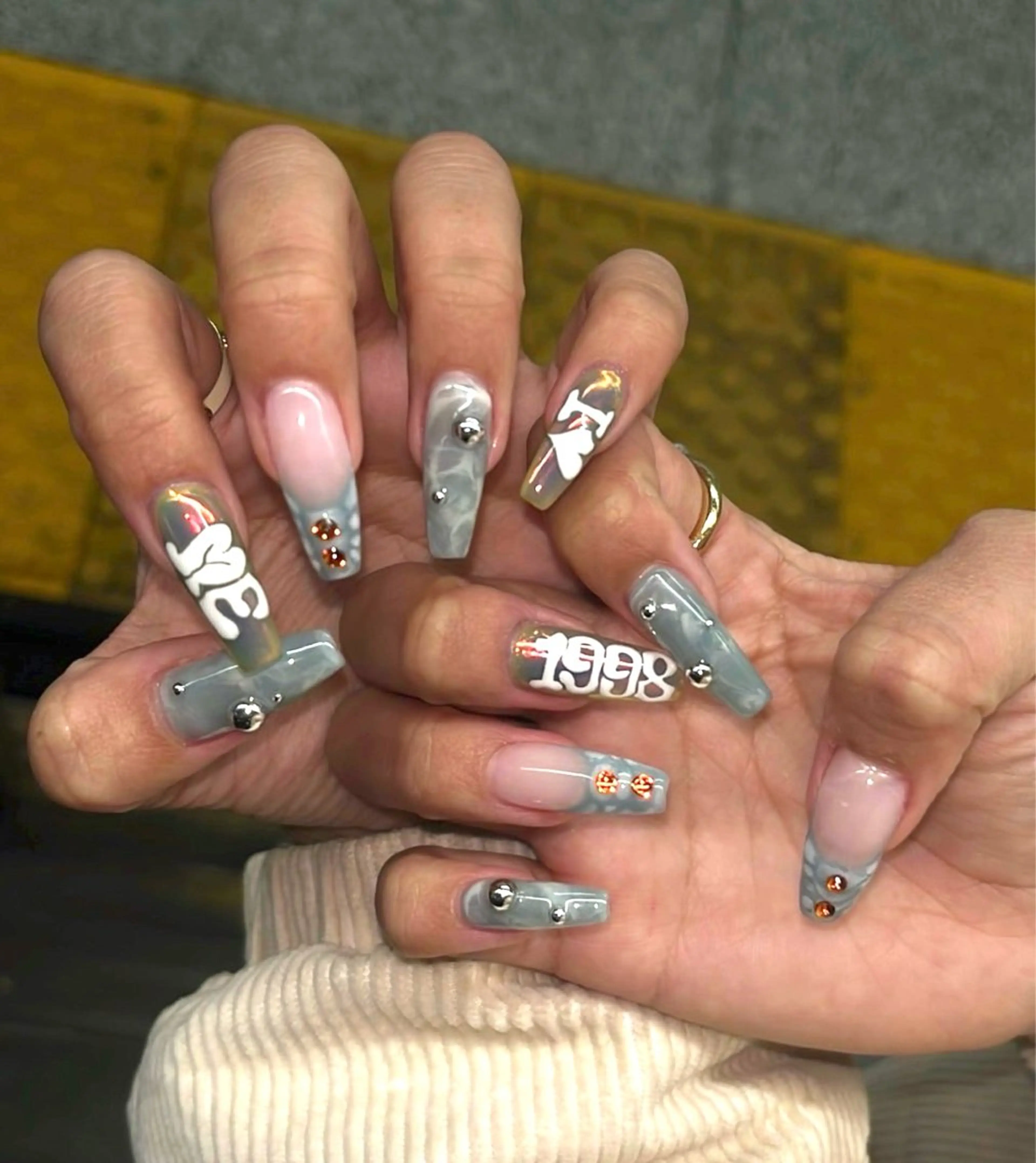 ネイル ハンドネイル AURORA eyelash&nail salon アメ村店所属・🌏AURORA | RiRi🪐のネイルデザイン