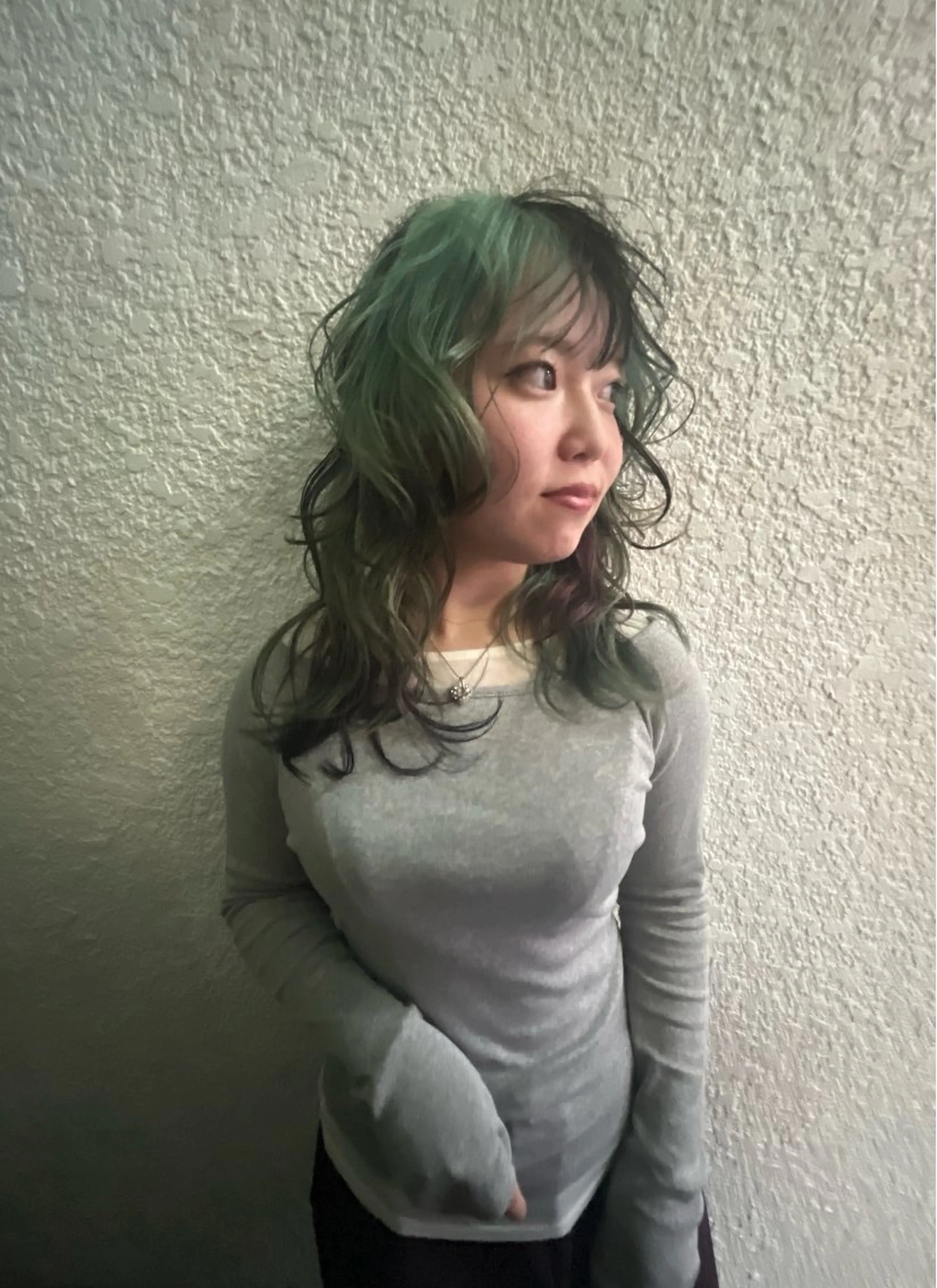 ミディアム カット ヘアカラー 💖艶髪ブリーチ髪質 改善💖ケンシンのヘアスタイル