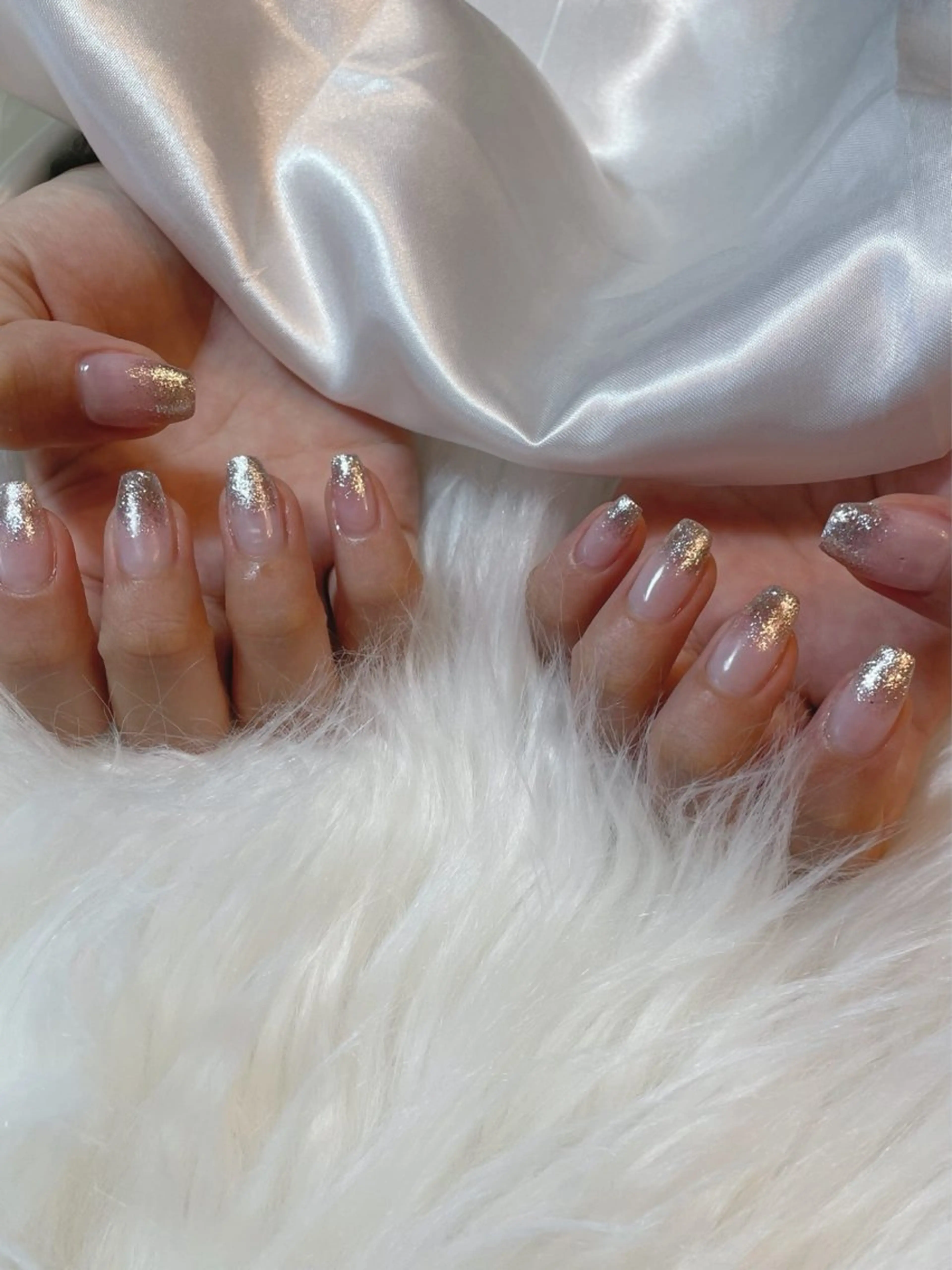 ネイル ブルー 成人式 フレンチネイル グラデーション キラキラネイル ハンドネイル timtam --sakiのネイルデザイン