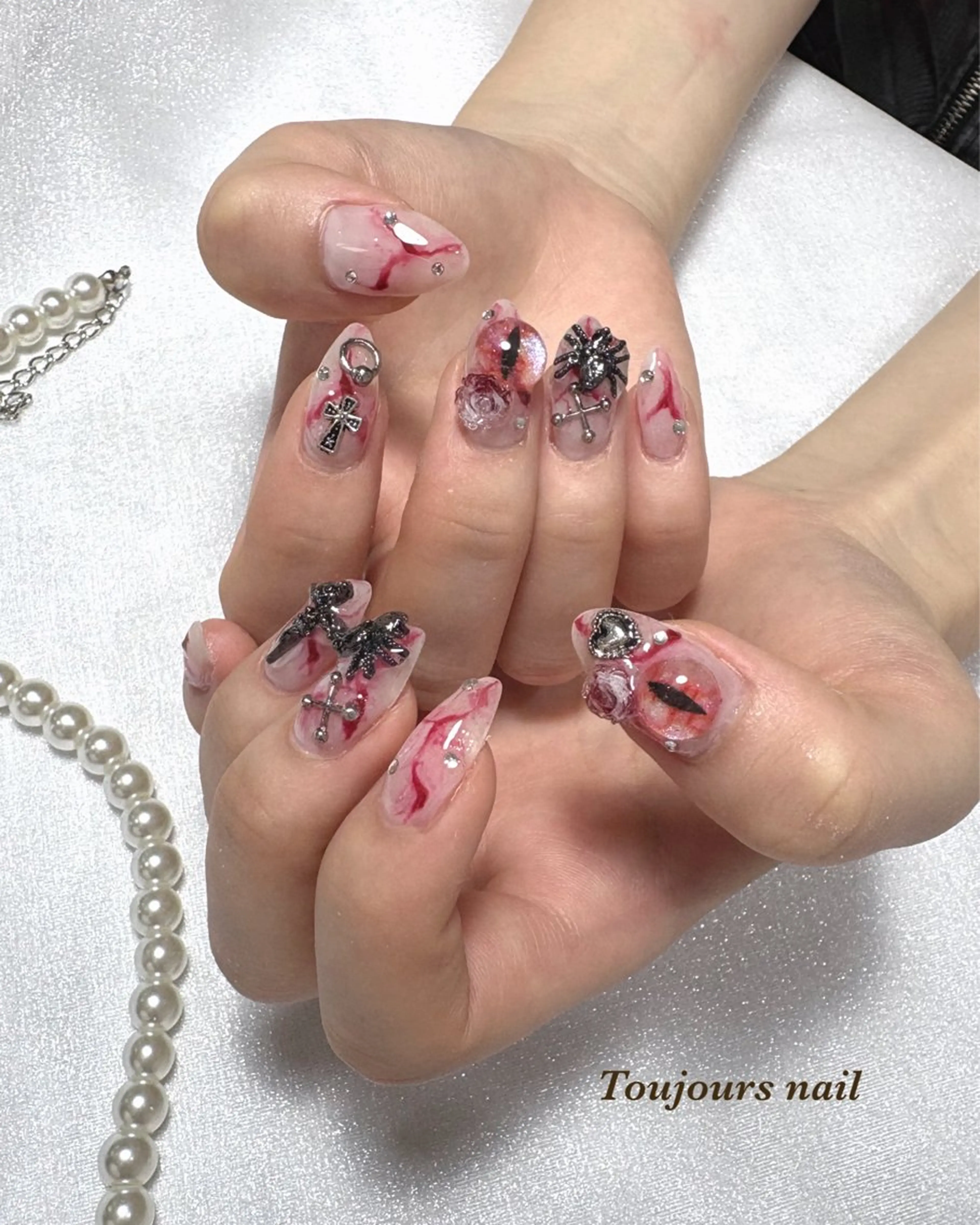 ネイル フットネイル Toujours nail所属・Toujours / nanaのネイルデザイン