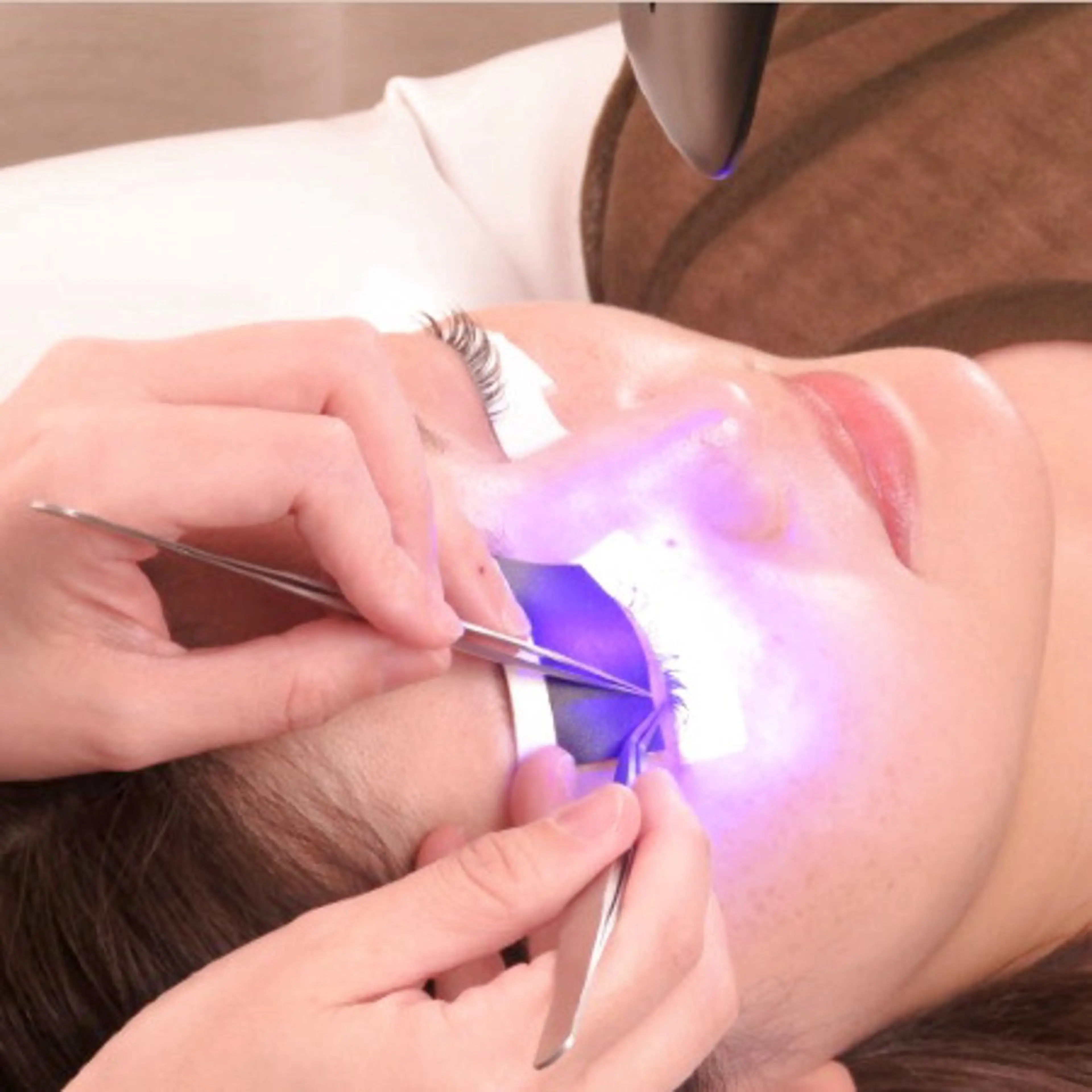 マツエク・マツパ 長持ちLEDマツエク 谷塚駅前店floveのマツエク・マツパデザイン