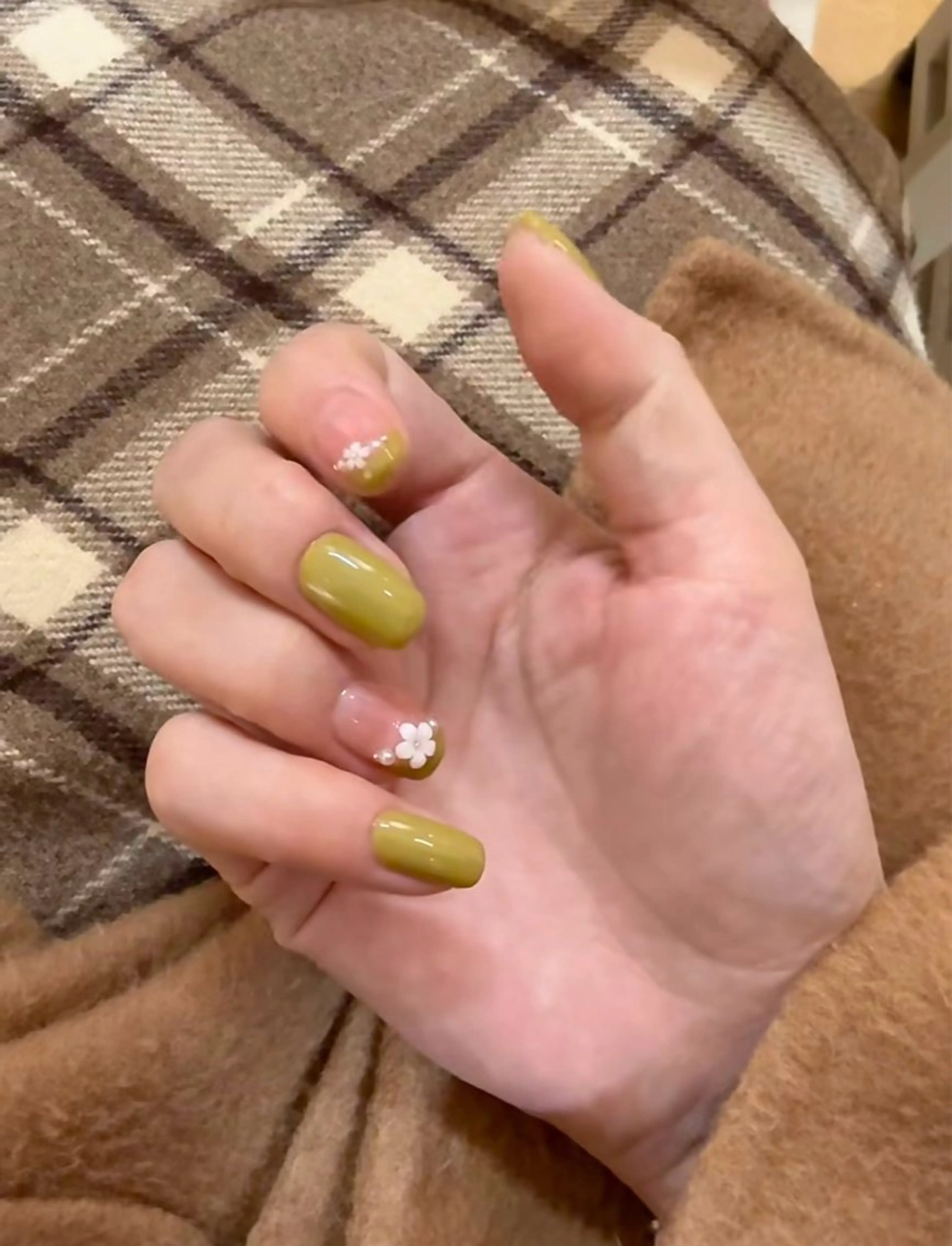 ネイル RURIネイル所属・GAO CHONGのネイルデザイン