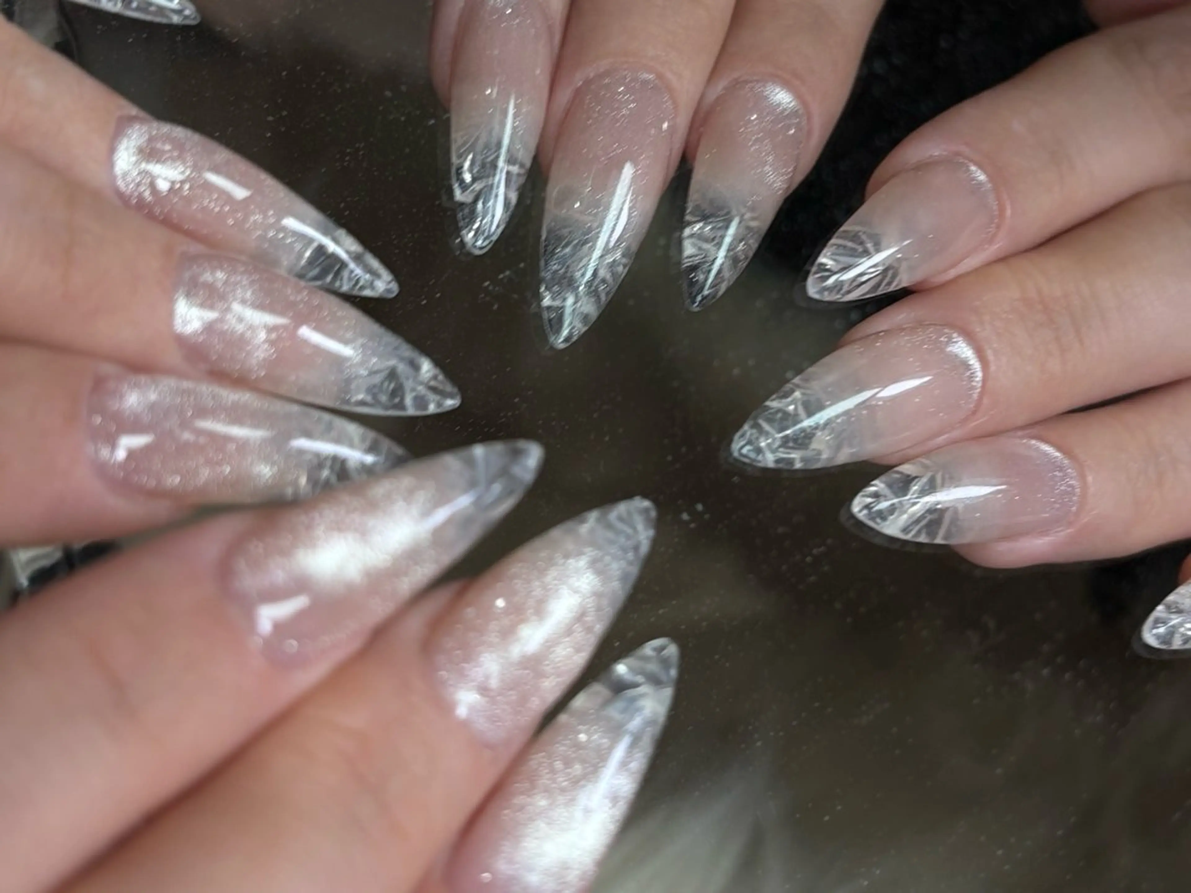 ネイル ハンドネイル Dark honey スカルプ専門原宿店のネイルデザイン