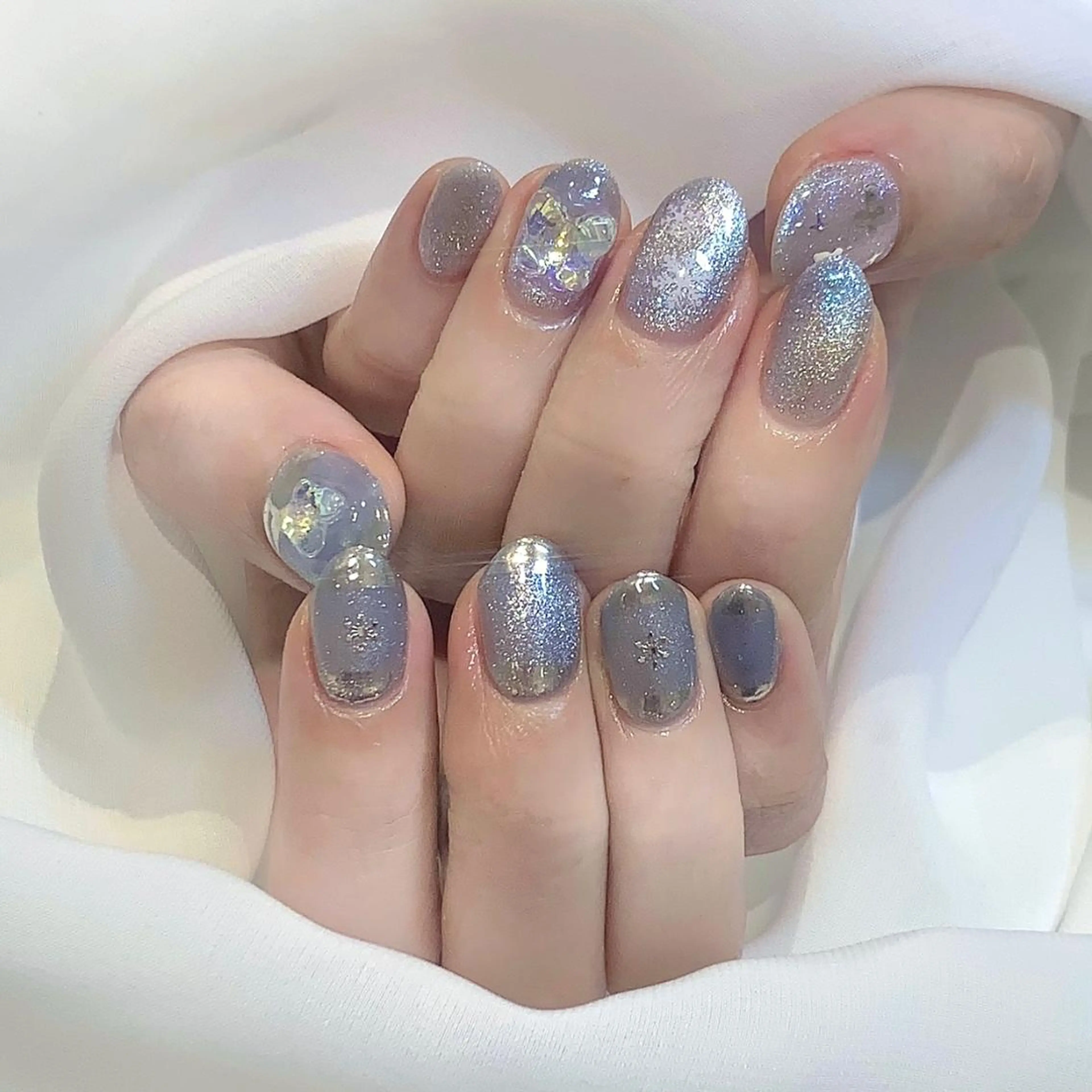 ネイル ブルー マグネットネイル ハンドネイル Kanon 🤍のネイルデザイン