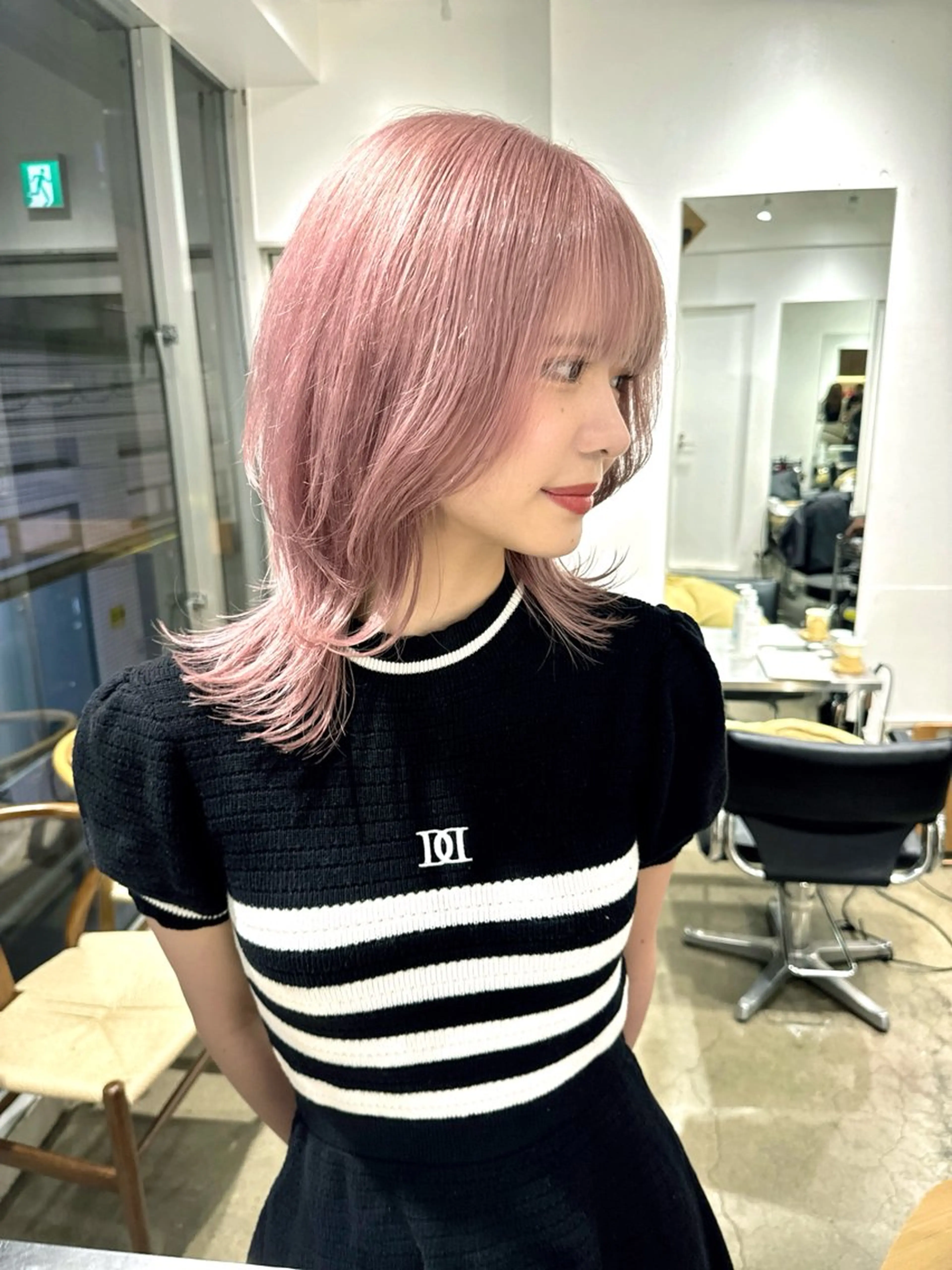 セミロング JUNYA 海外ガールヘアのヘアスタイル