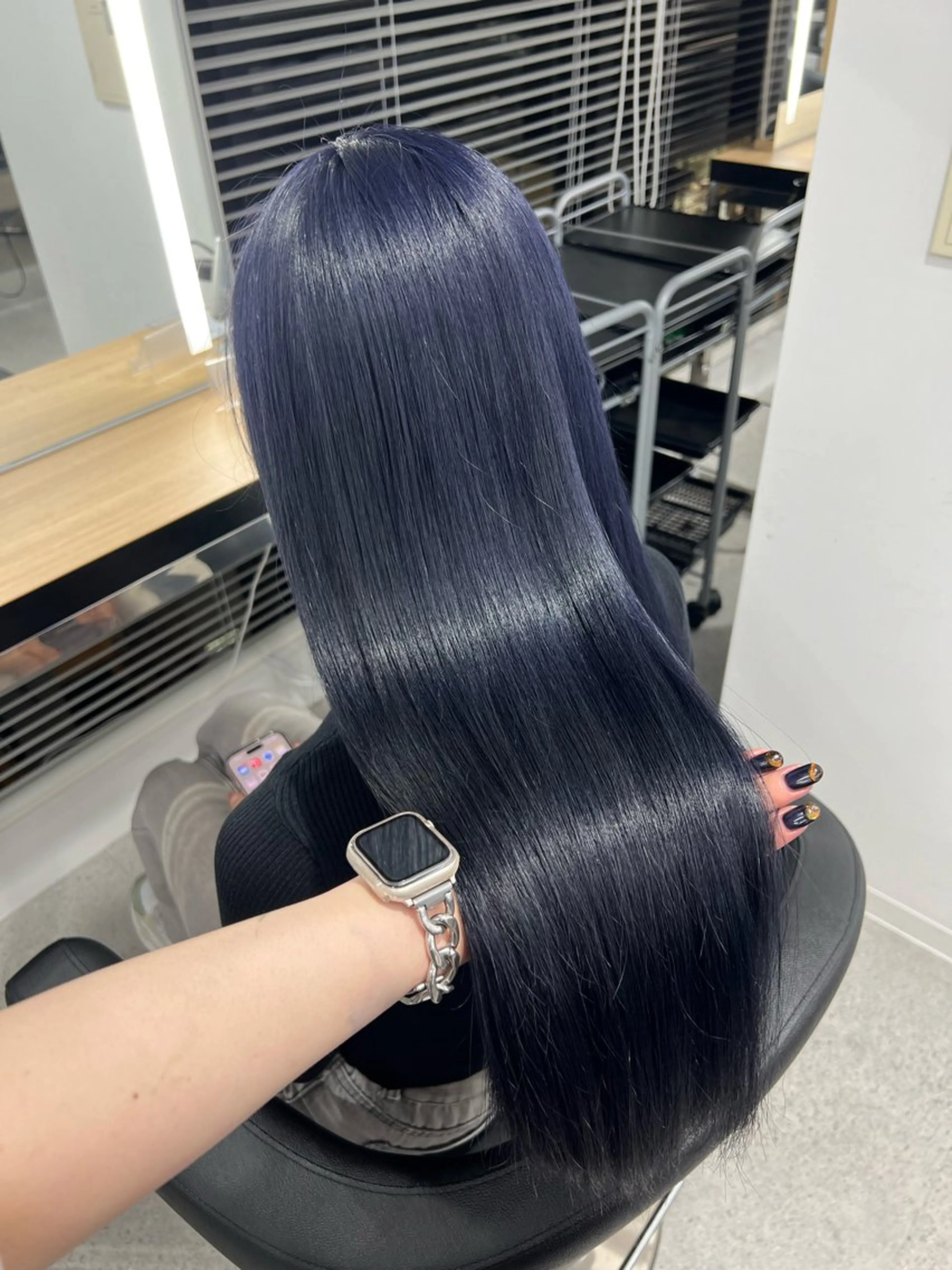 ロング カラー ヘアカラー 暗髪🩶ラベンダー/ ブルー/ユウナ🤍のヘアスタイル