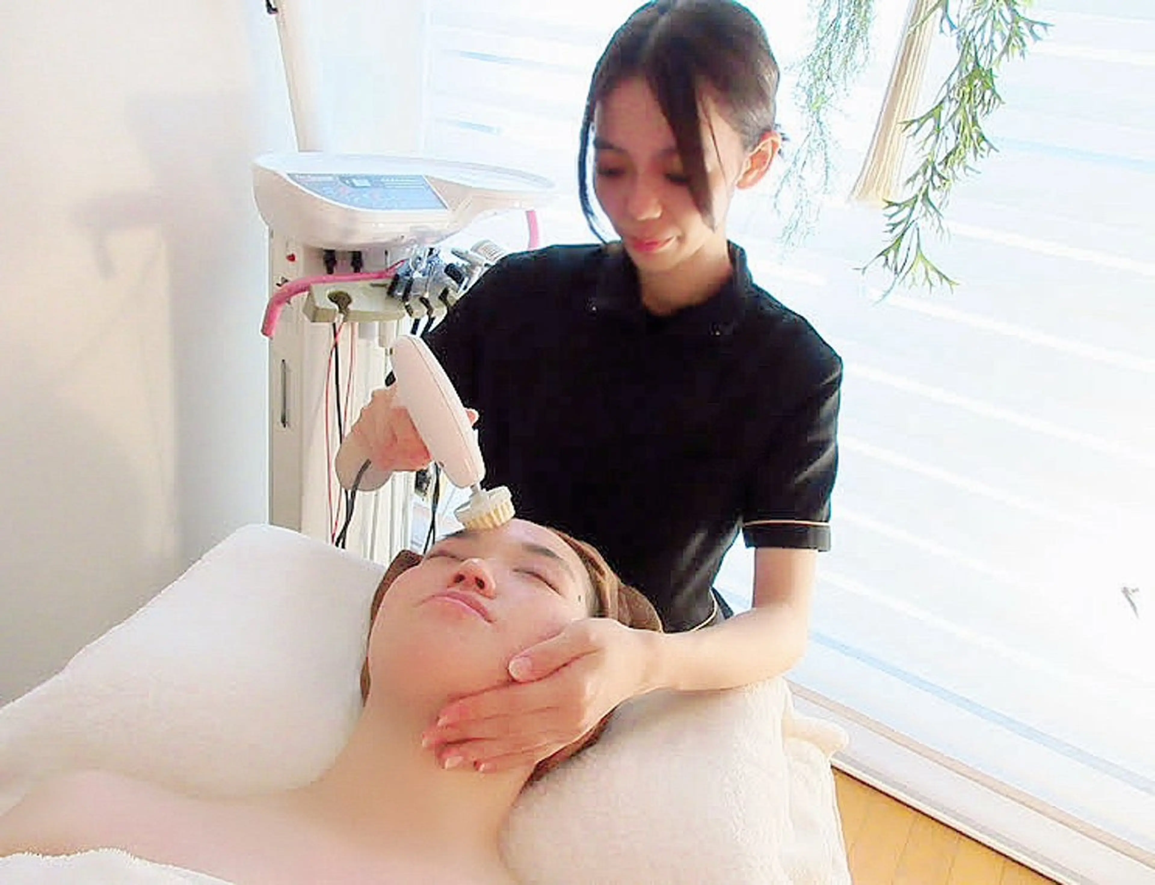 BE CAREの眉毛・アイブロウイメージ