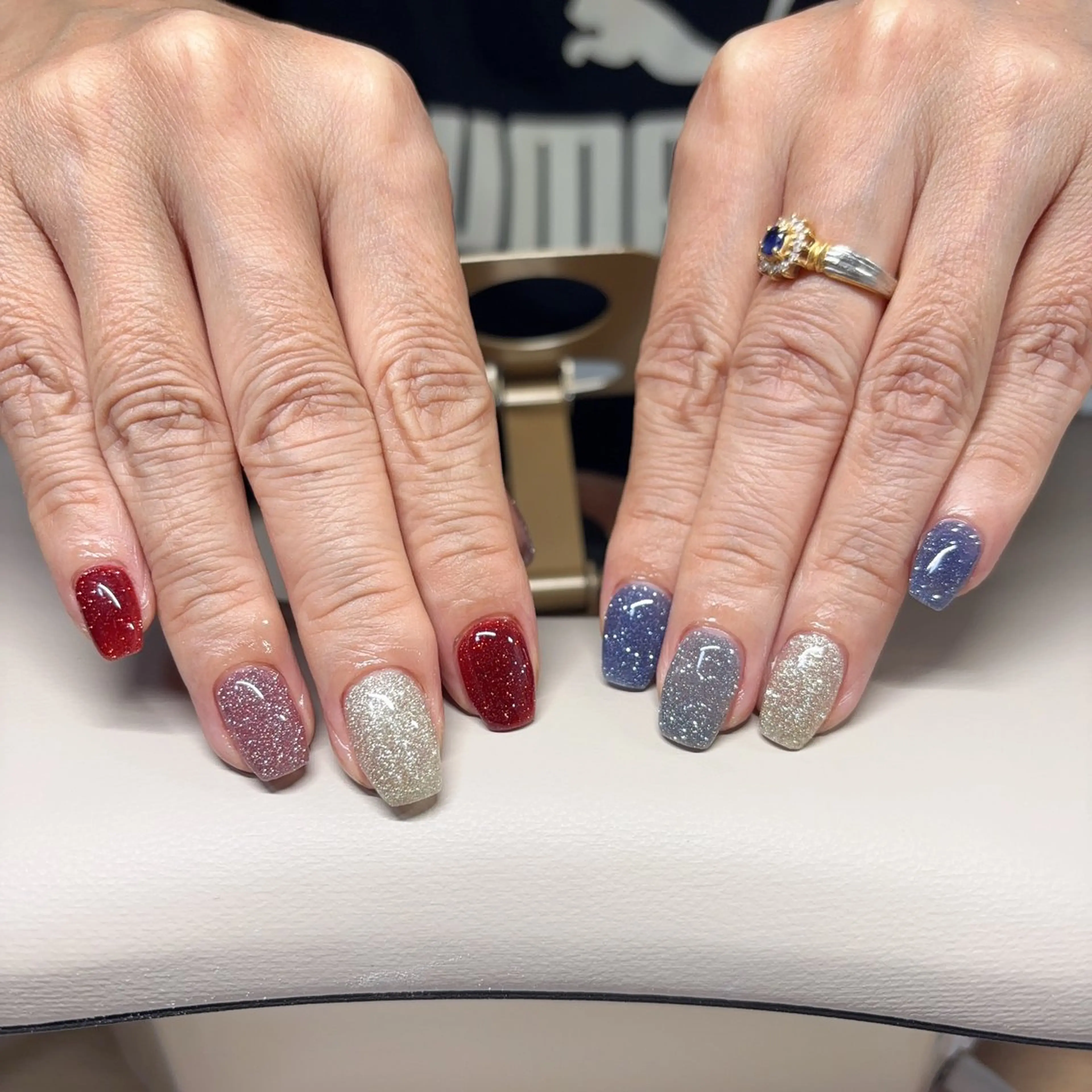 ネイル ハンドネイル 徳山 里美のネイルデザイン