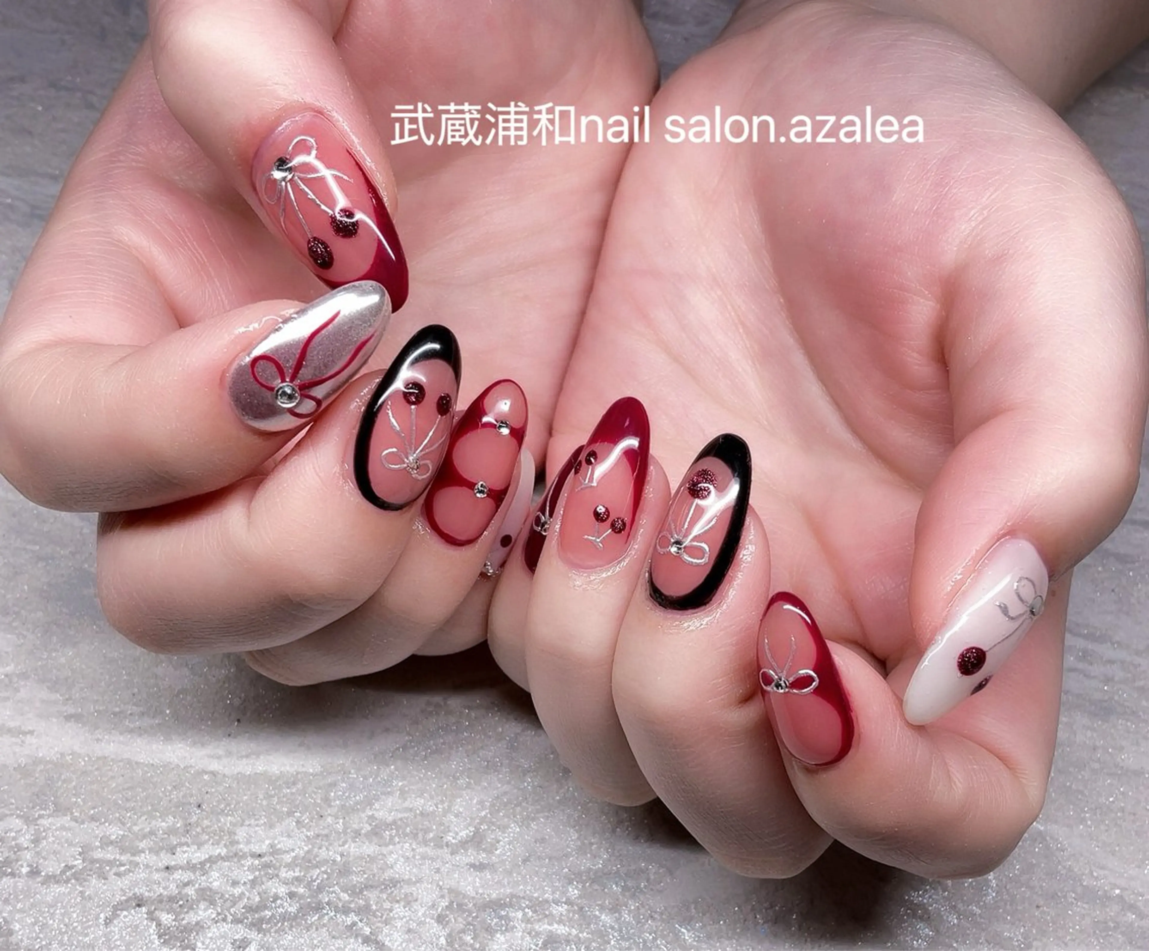 ネイル ハンドネイル R inのネイルデザイン