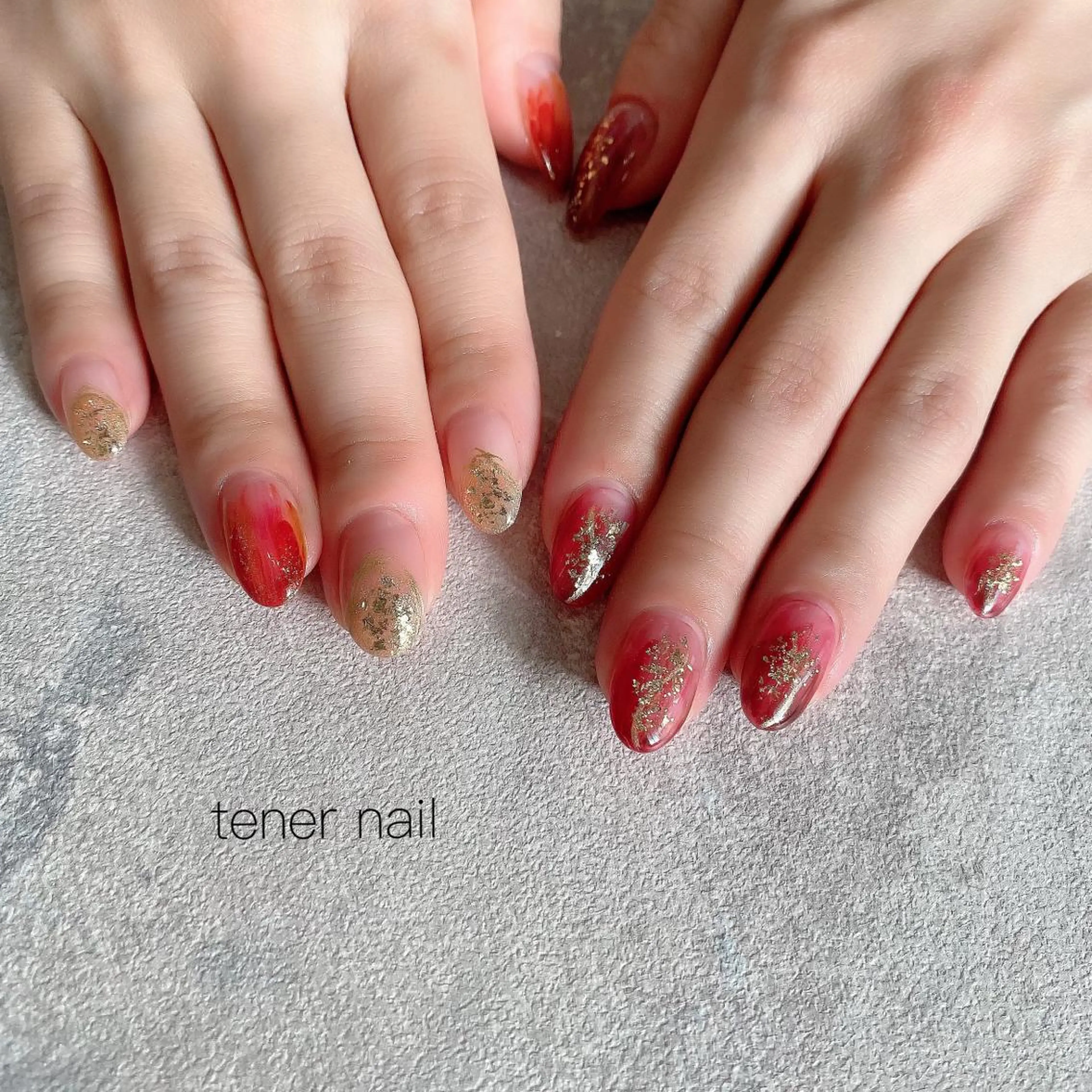 ネイル ニュアンスネイル 赤色 tener  nail  テネルネイル所属・テネルネイル tener nailのネイルデザイン