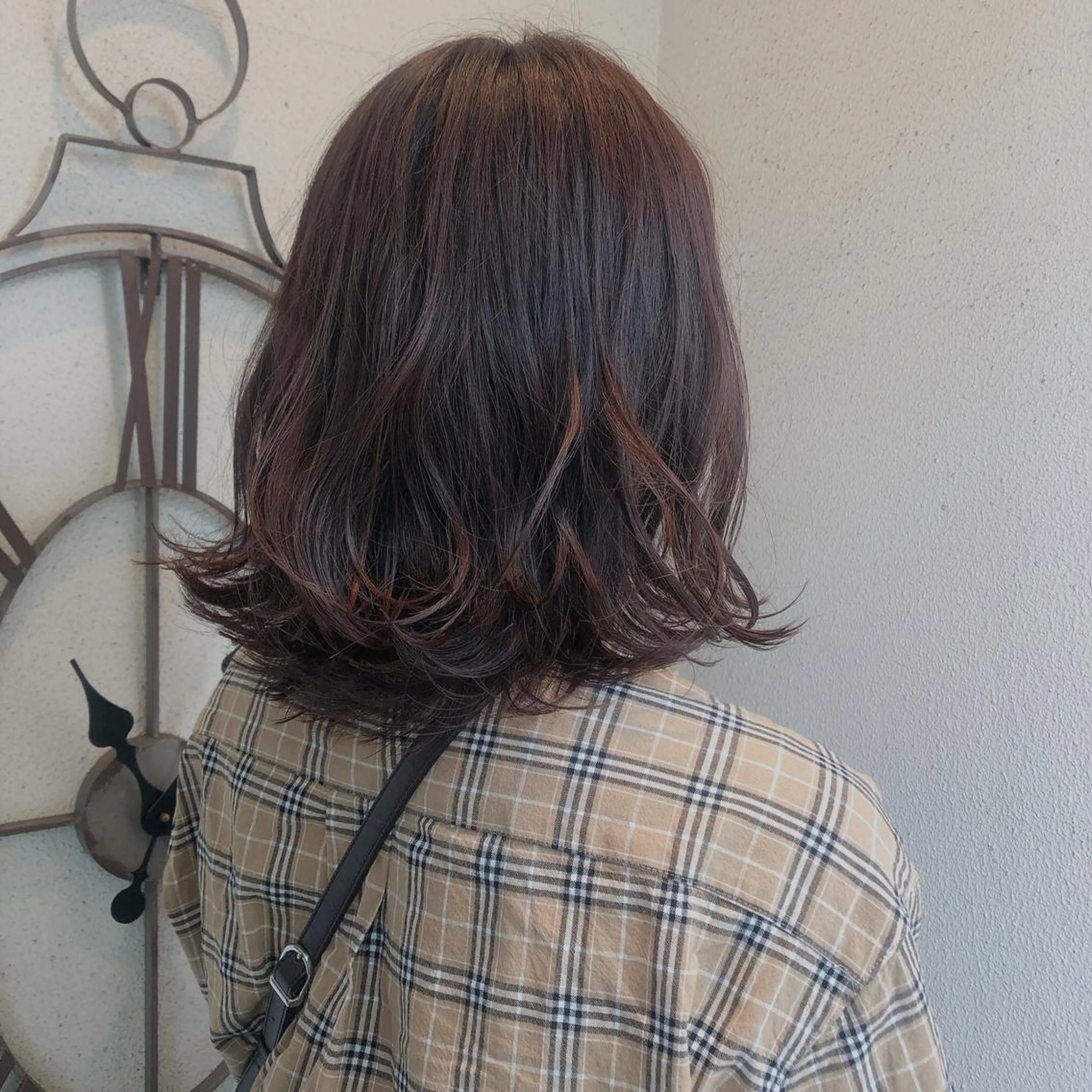 ミディアム 外ハネヘア Sanctuary 南森町店のヘアスタイル