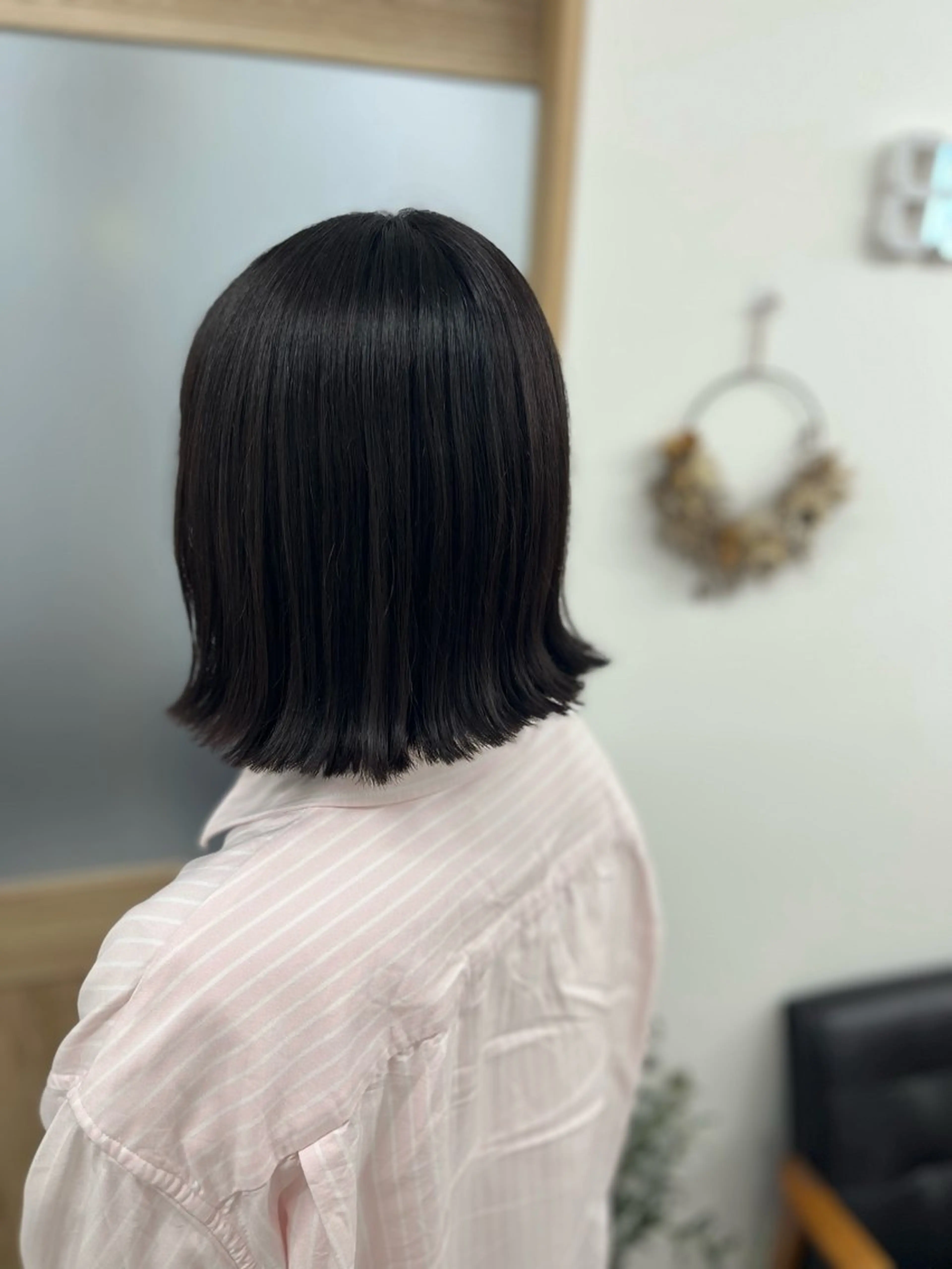 ミディアム カラー ボブ 外ハネヘア カット ヘアカラー トリートメント 🫧ぷる艶カラー🫧 Yuubi🦩のヘアスタイル