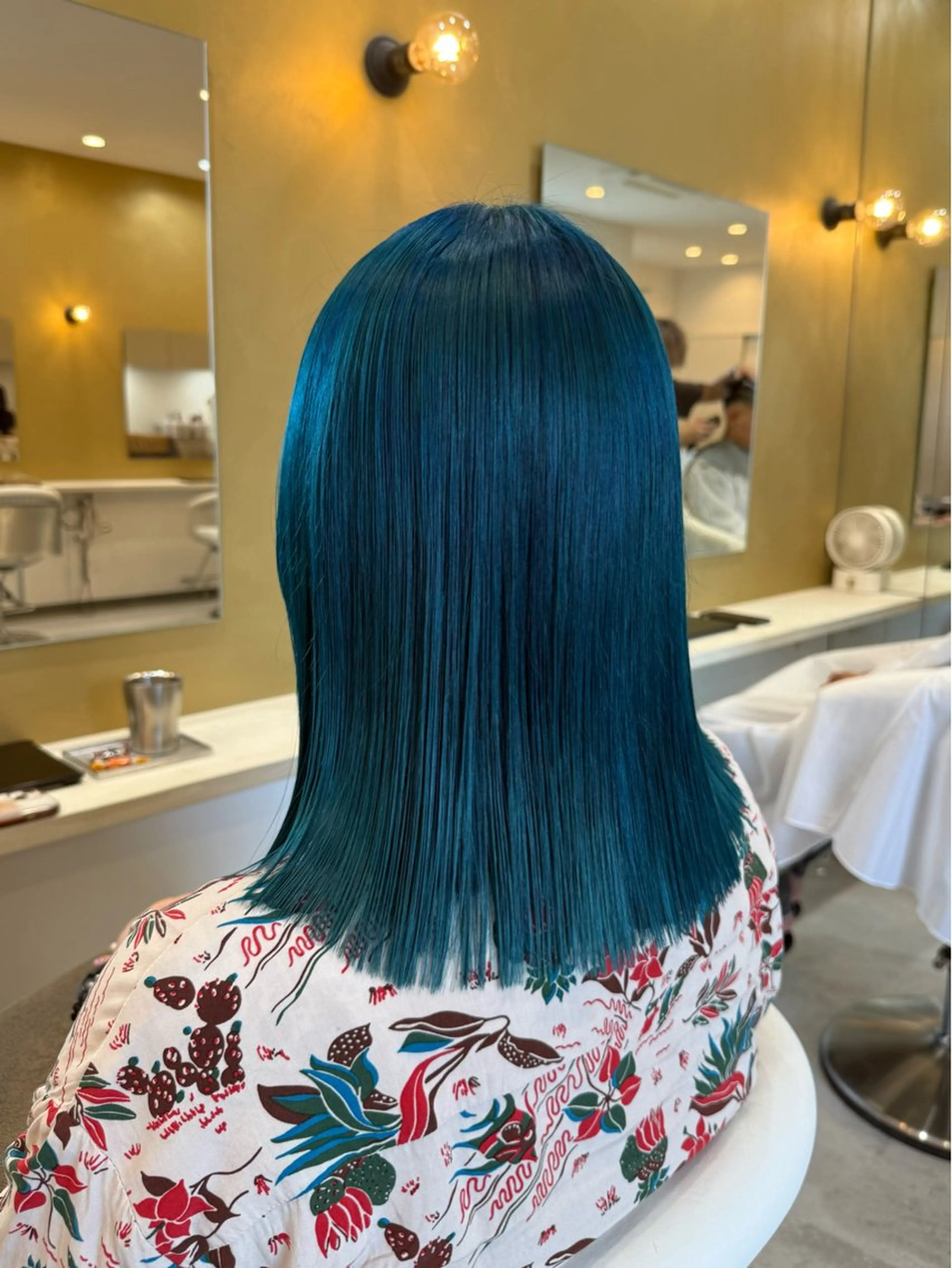 ミディアム 山元 くるみのヘアスタイル