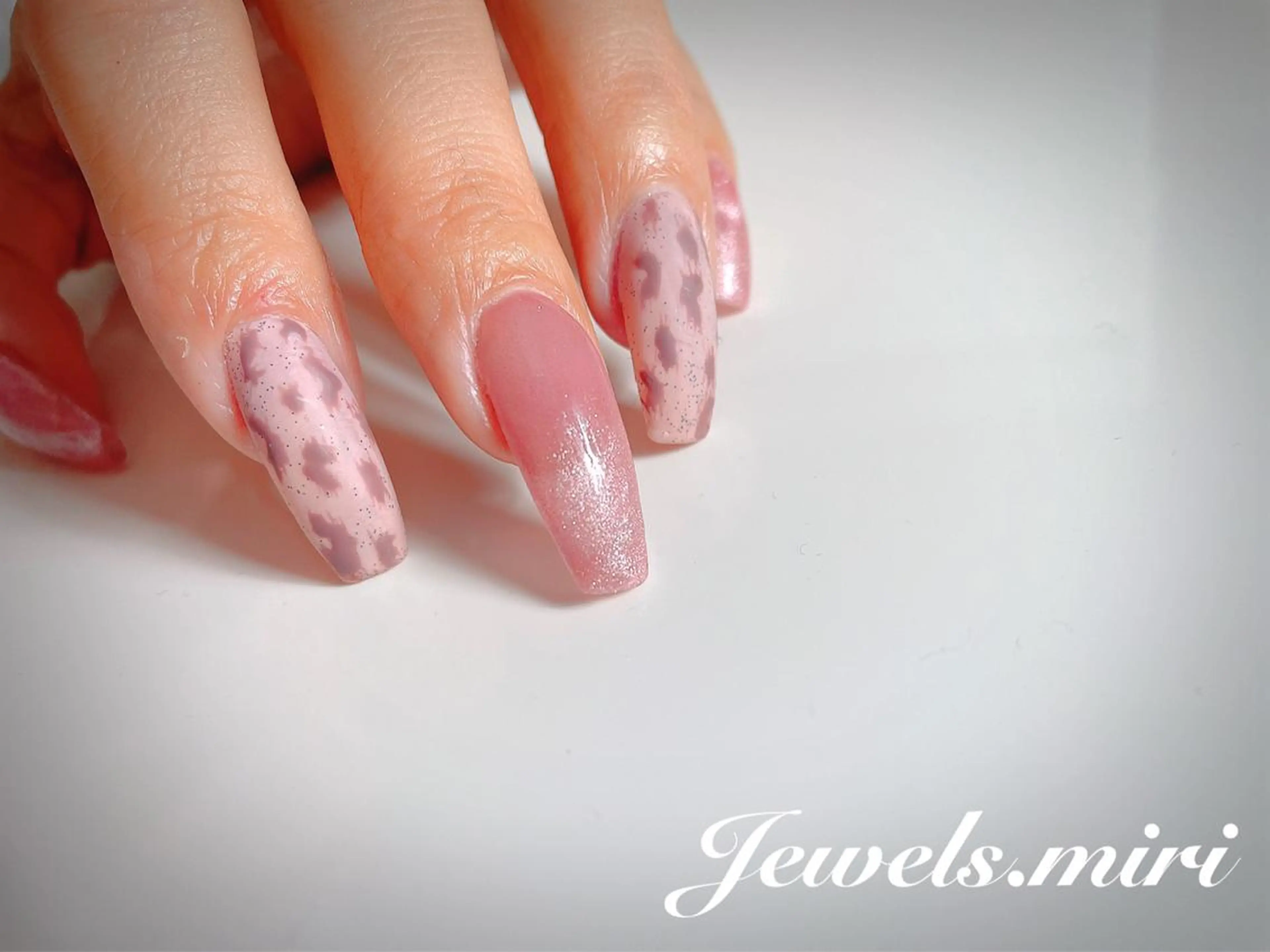 ネイル Jewels nail lily 白楽所属・ネイルサロン Jewels Mのネイルデザイン