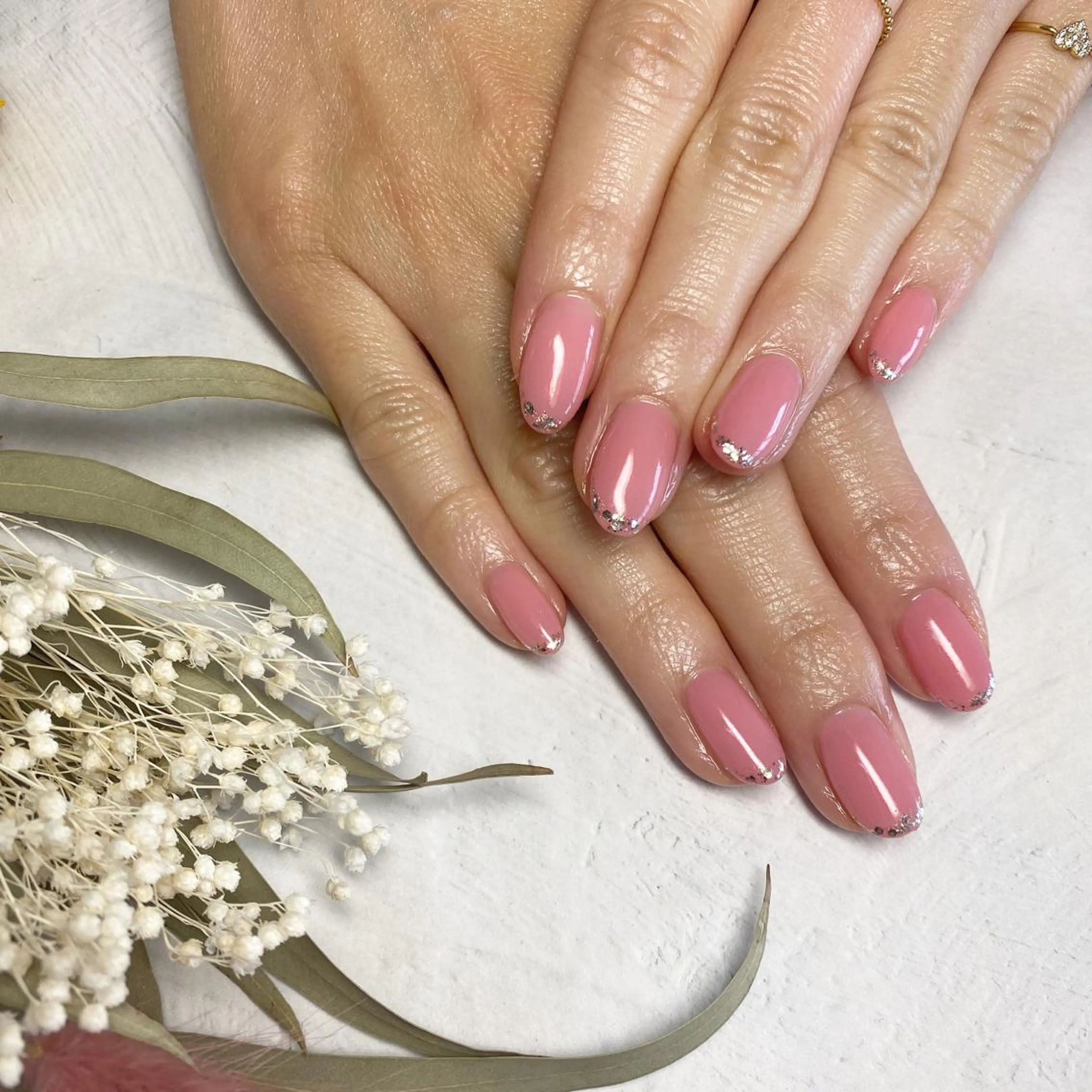 ネイル ジェルネイル ラメ(グリッター) ネイルPetit Ribbonのネイルデザイン