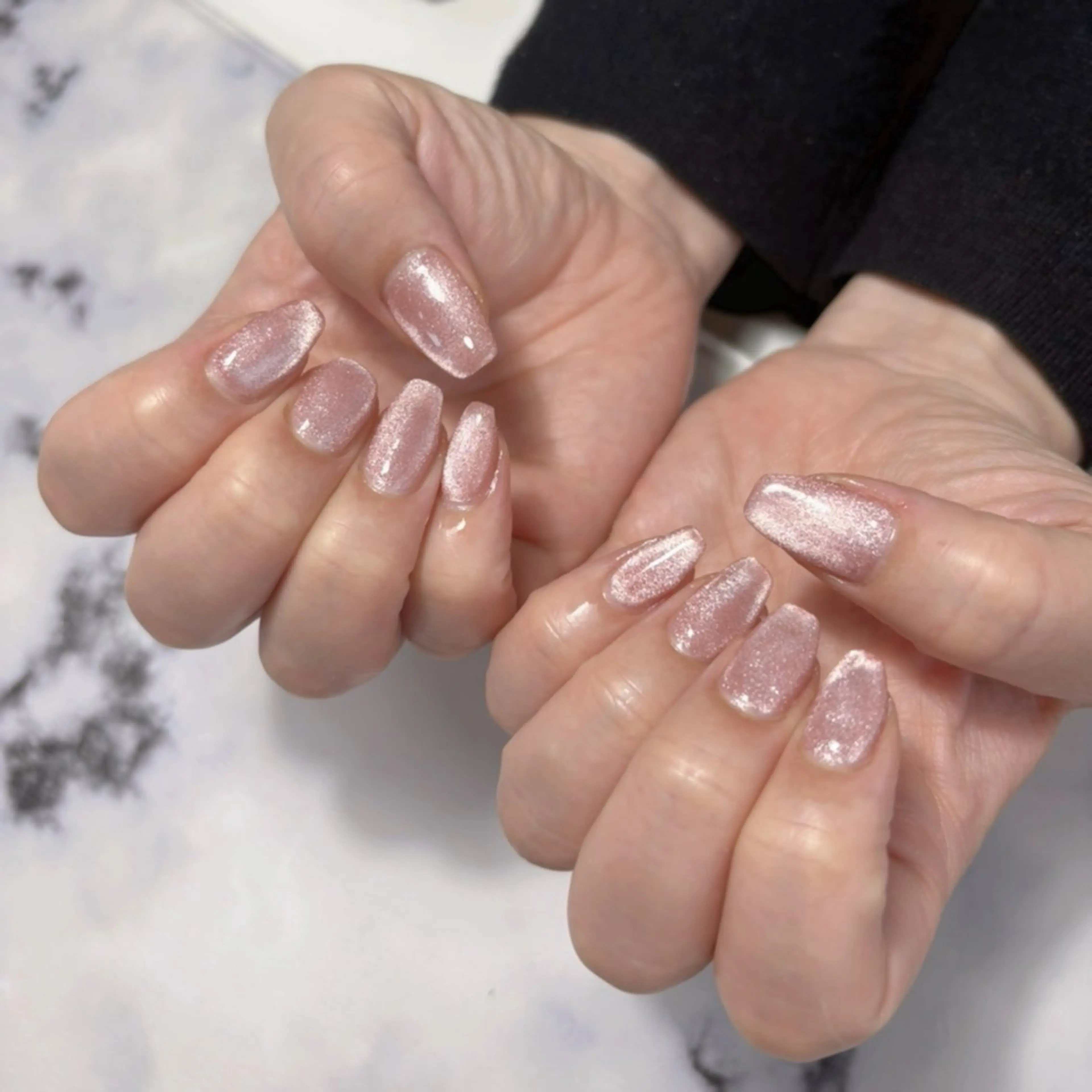 ネイル ジェルネイル マグネットネイル マグネットワンカラー ワンカラーネイル ピンク 菊地 侑のネイルデザイン