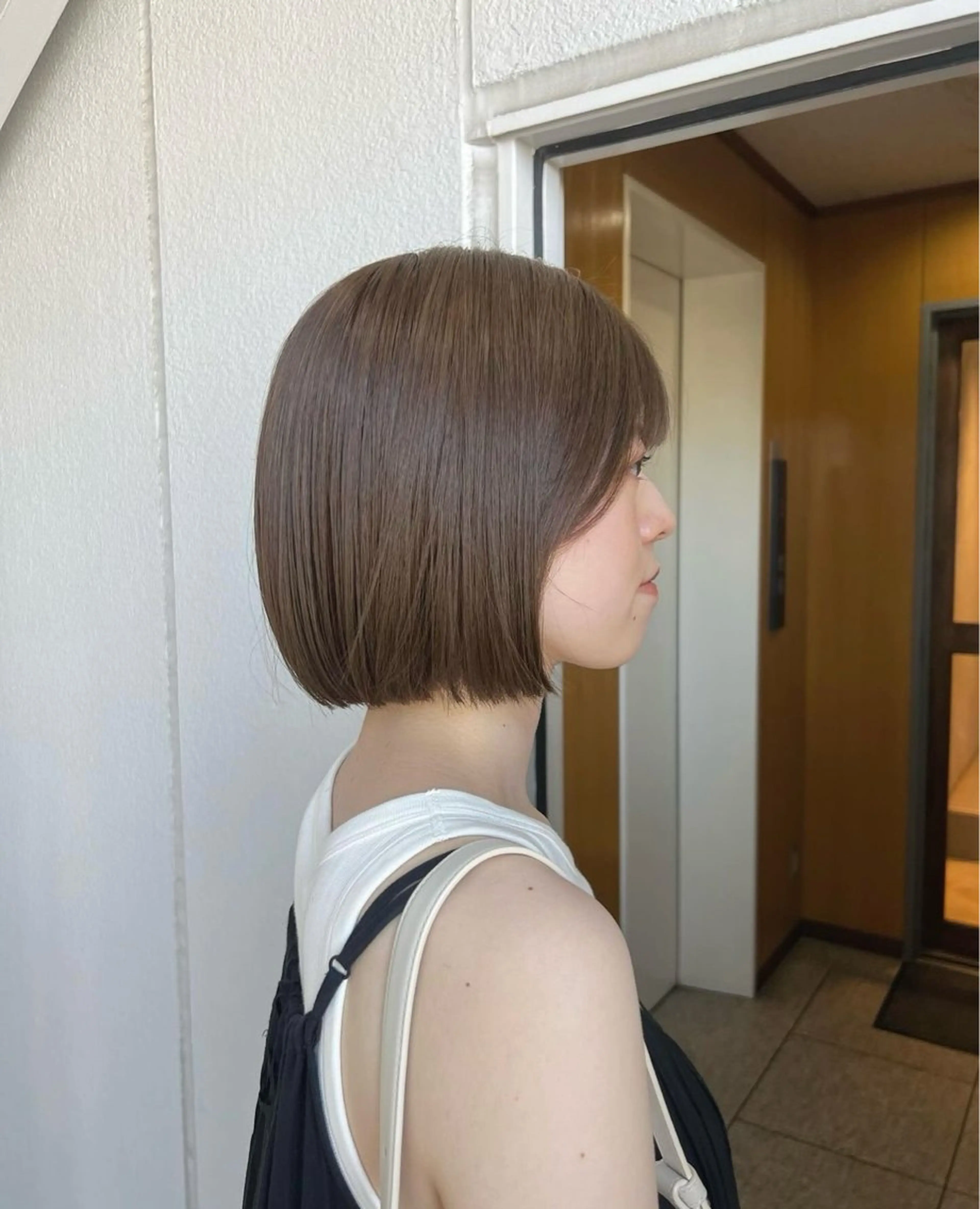 ショート カラー カット ヘアカラー トリートメント akane/ベージュ /オリーブ/ブラウンのヘアスタイル