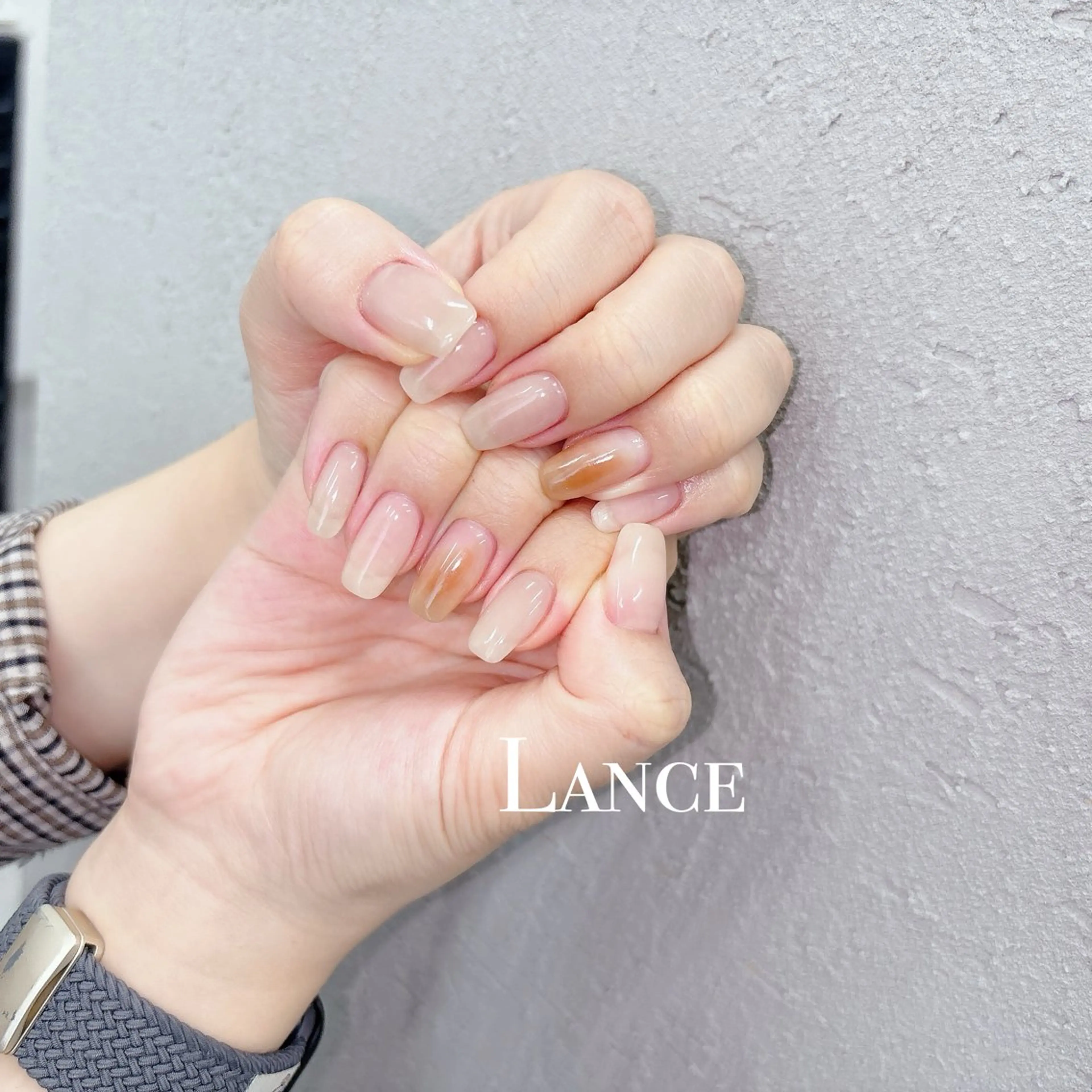 ネイル オーロラネイル フットネイル 氷ネイル・うるうるネイル キラキラネイル 韓国ネイル ハンドネイル Lance nailのネイルデザイン