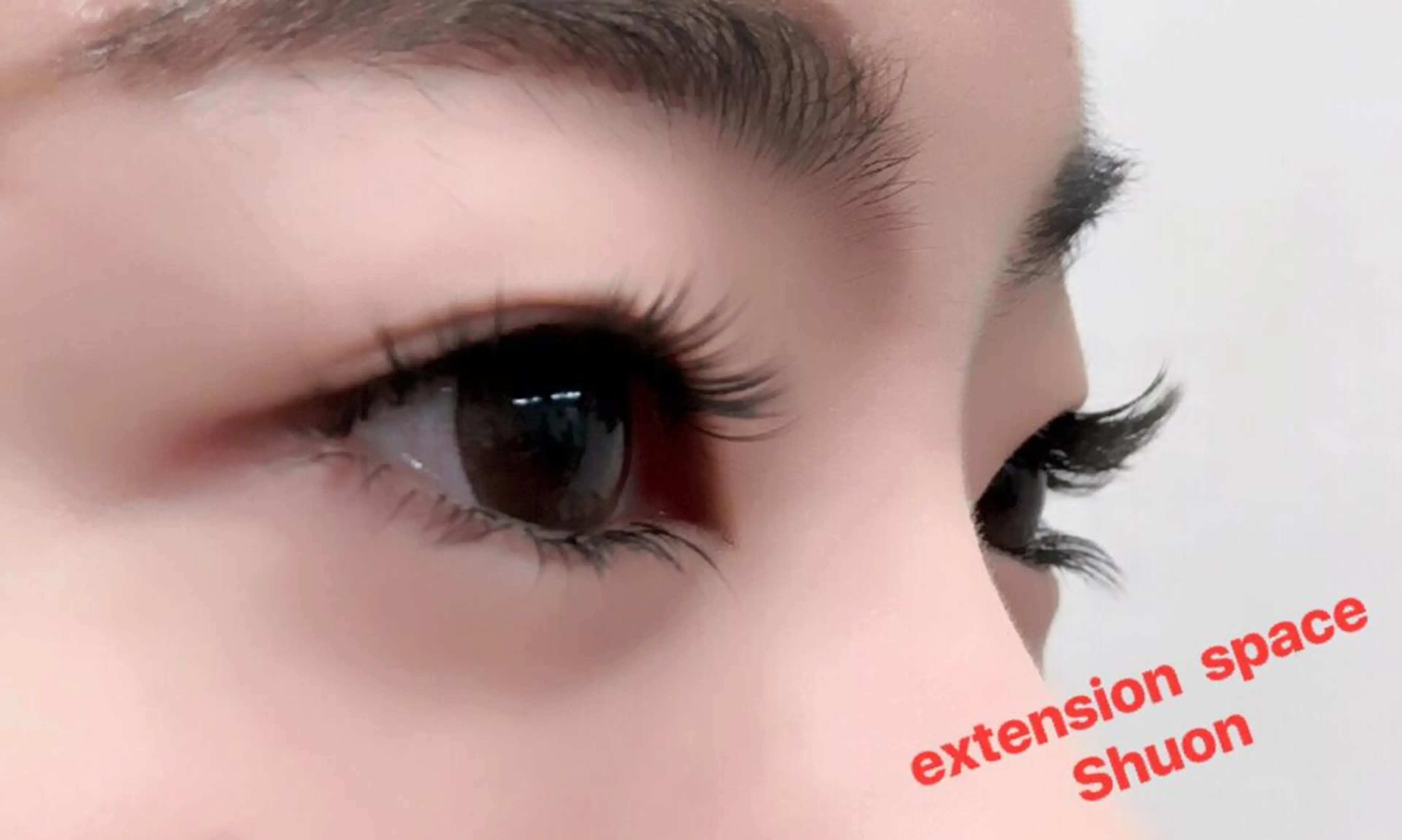 マツエク・マツパ ボリュームラッシュ KITTY 立川のネイルデザイン