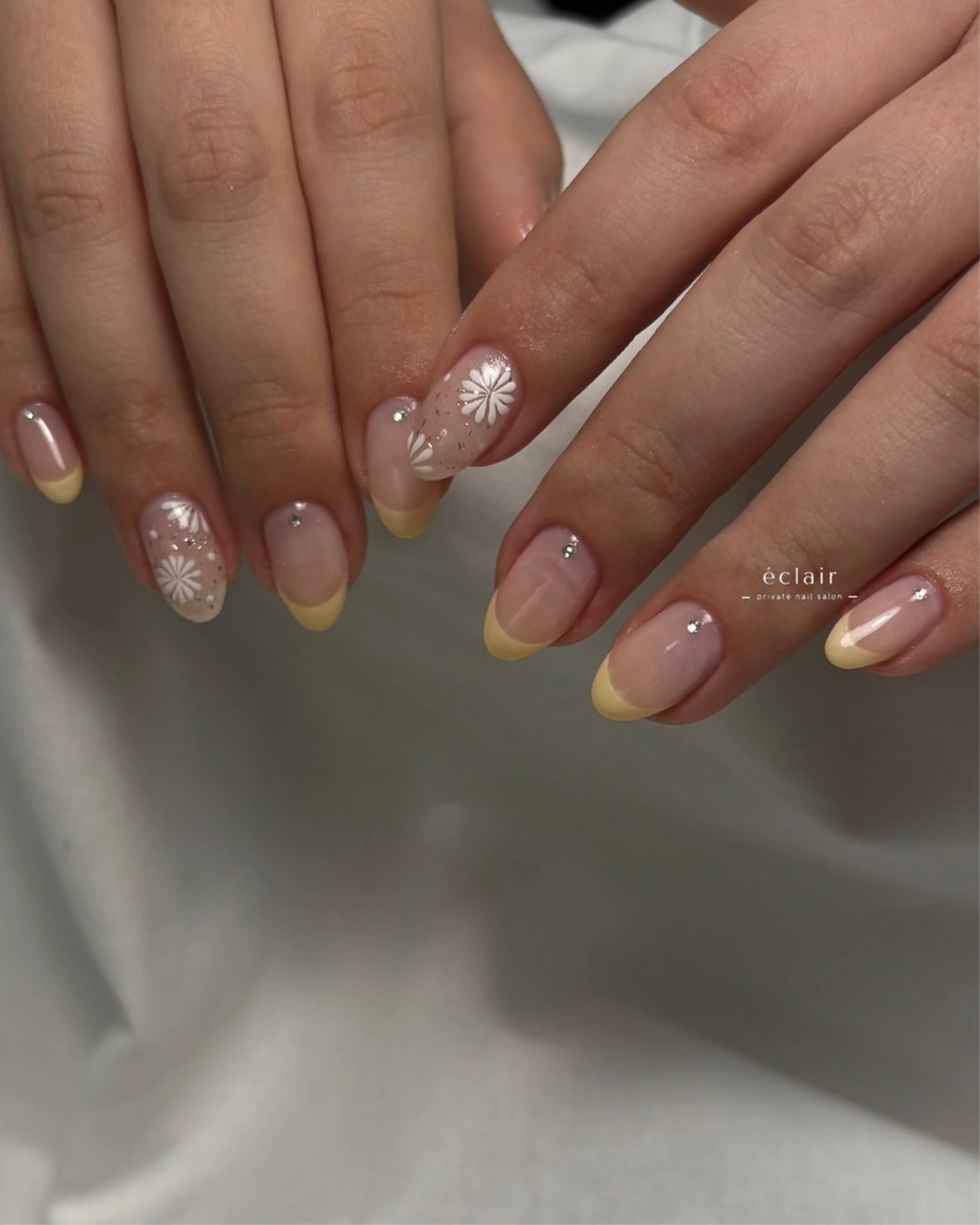 ネイル ハンドネイル - Éclair - hitomiのネイルデザイン