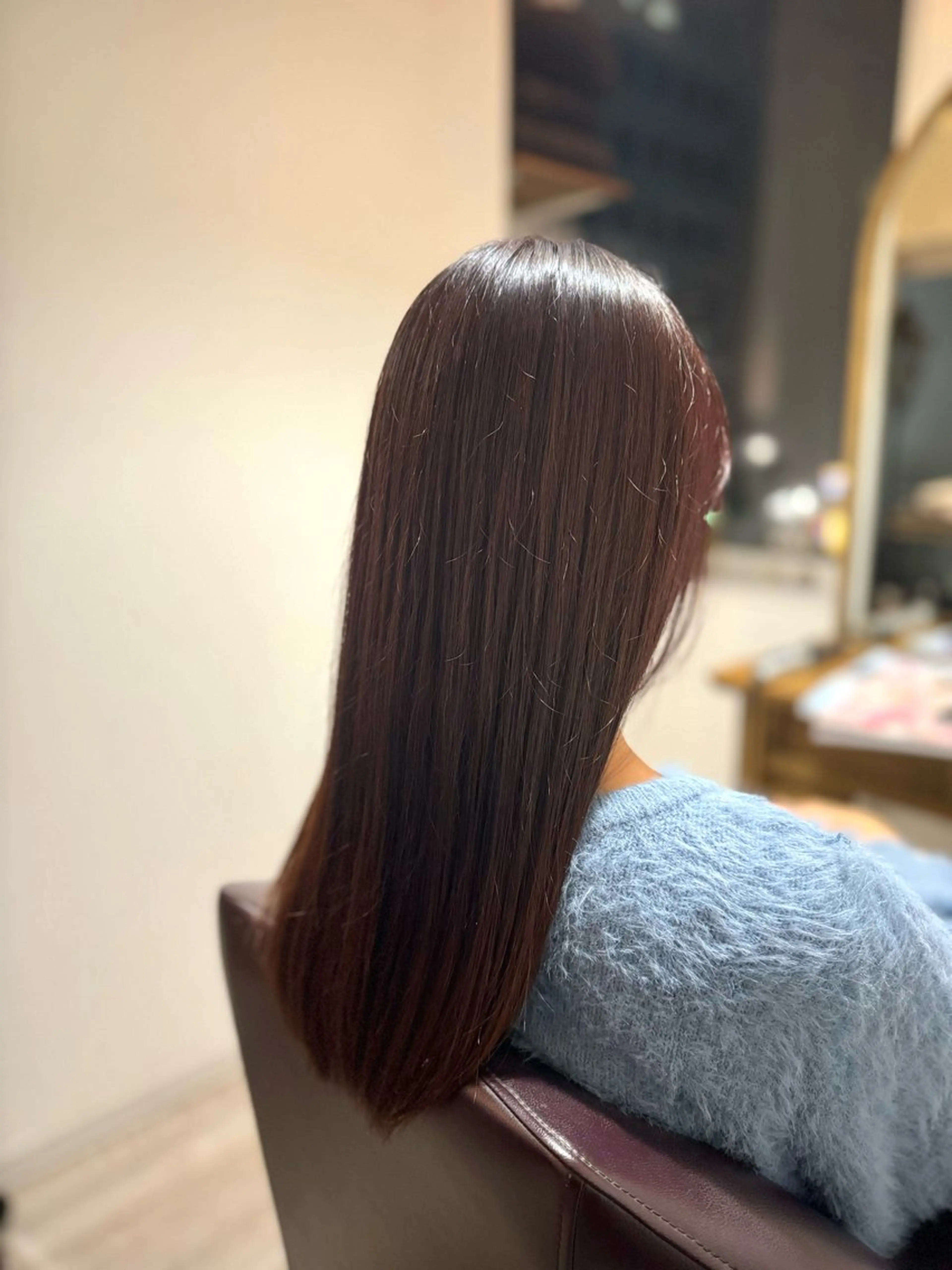 ロング カラー レッドカラー little 並木通り店所属・川中 琉以のヘアスタイル