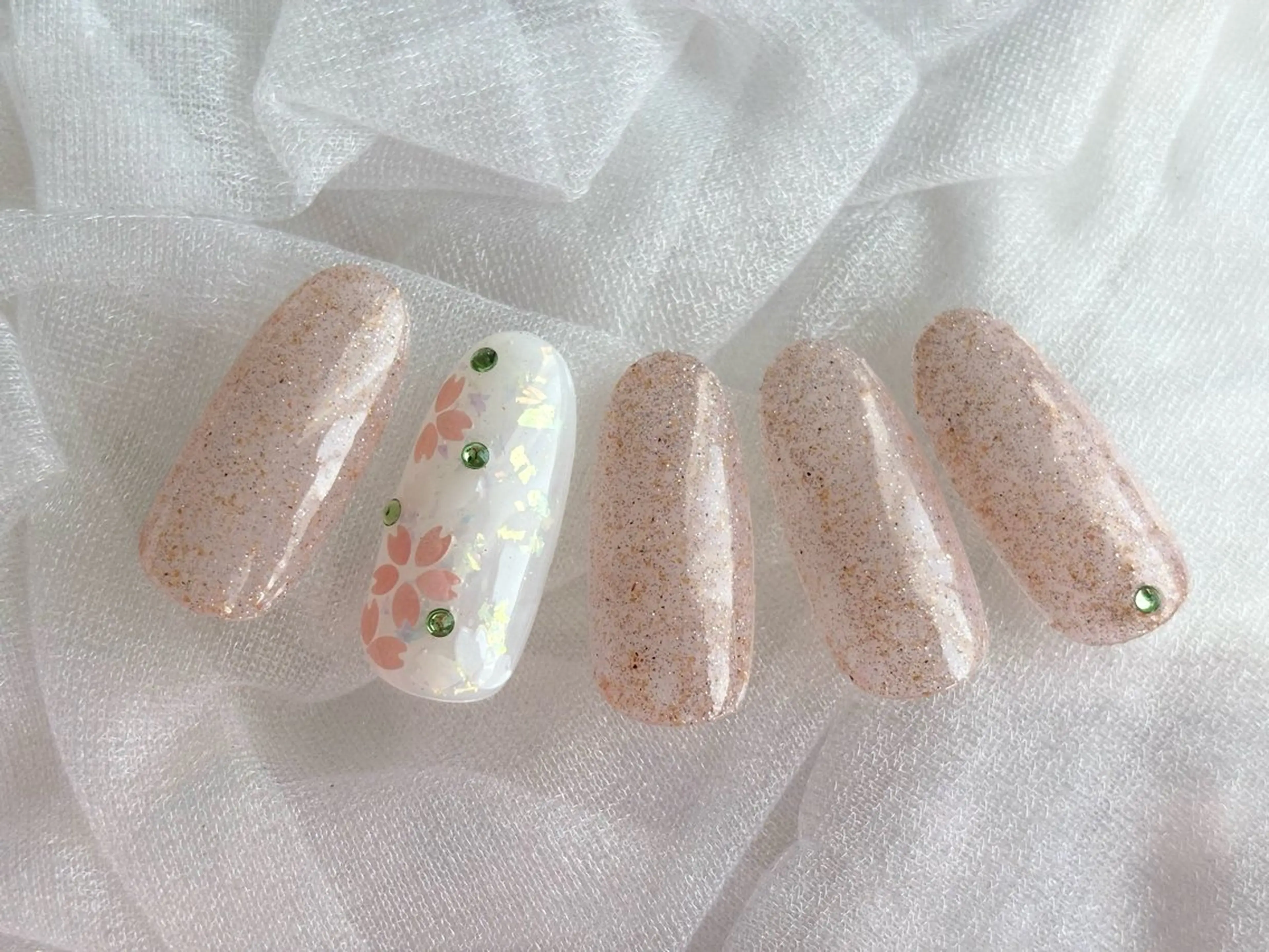 ネイル ハンドネイル Komuro Erikaのネイルデザイン