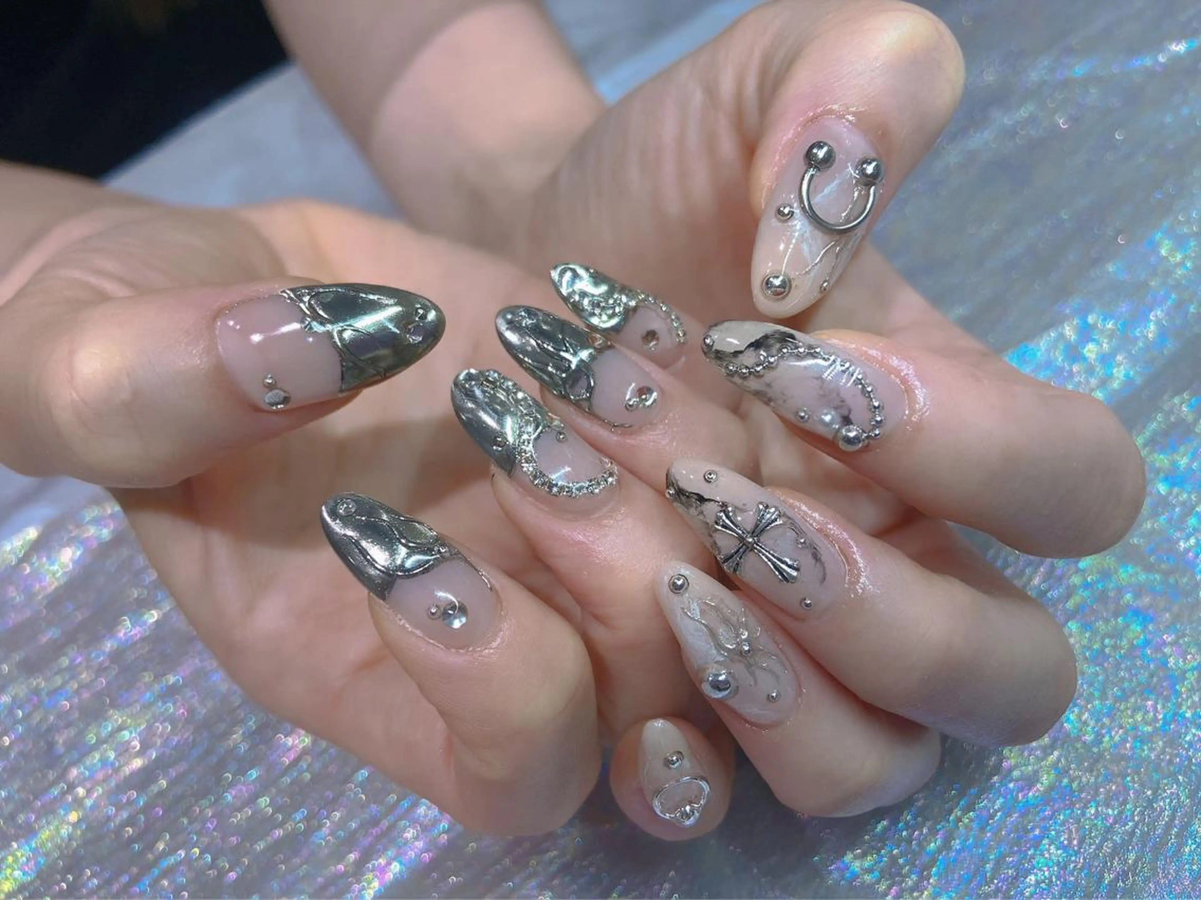 セミロング ネイル リン リンのネイルデザイン