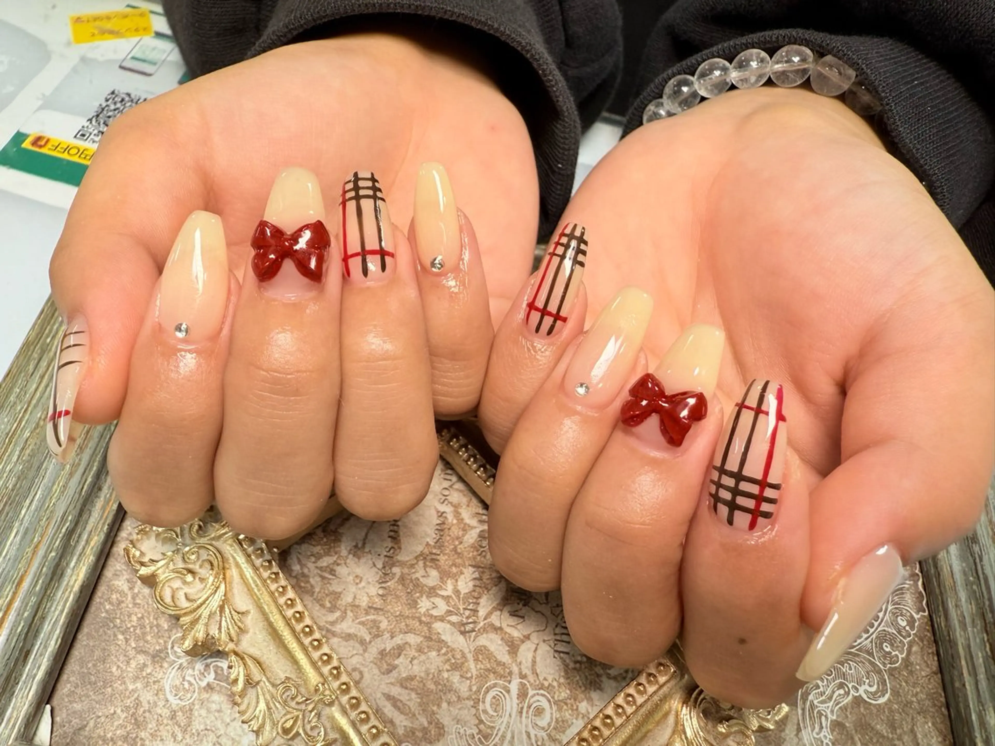 ネイル ハンドネイル JOJOネイル所属・JOJO ネイルのネイルデザイン