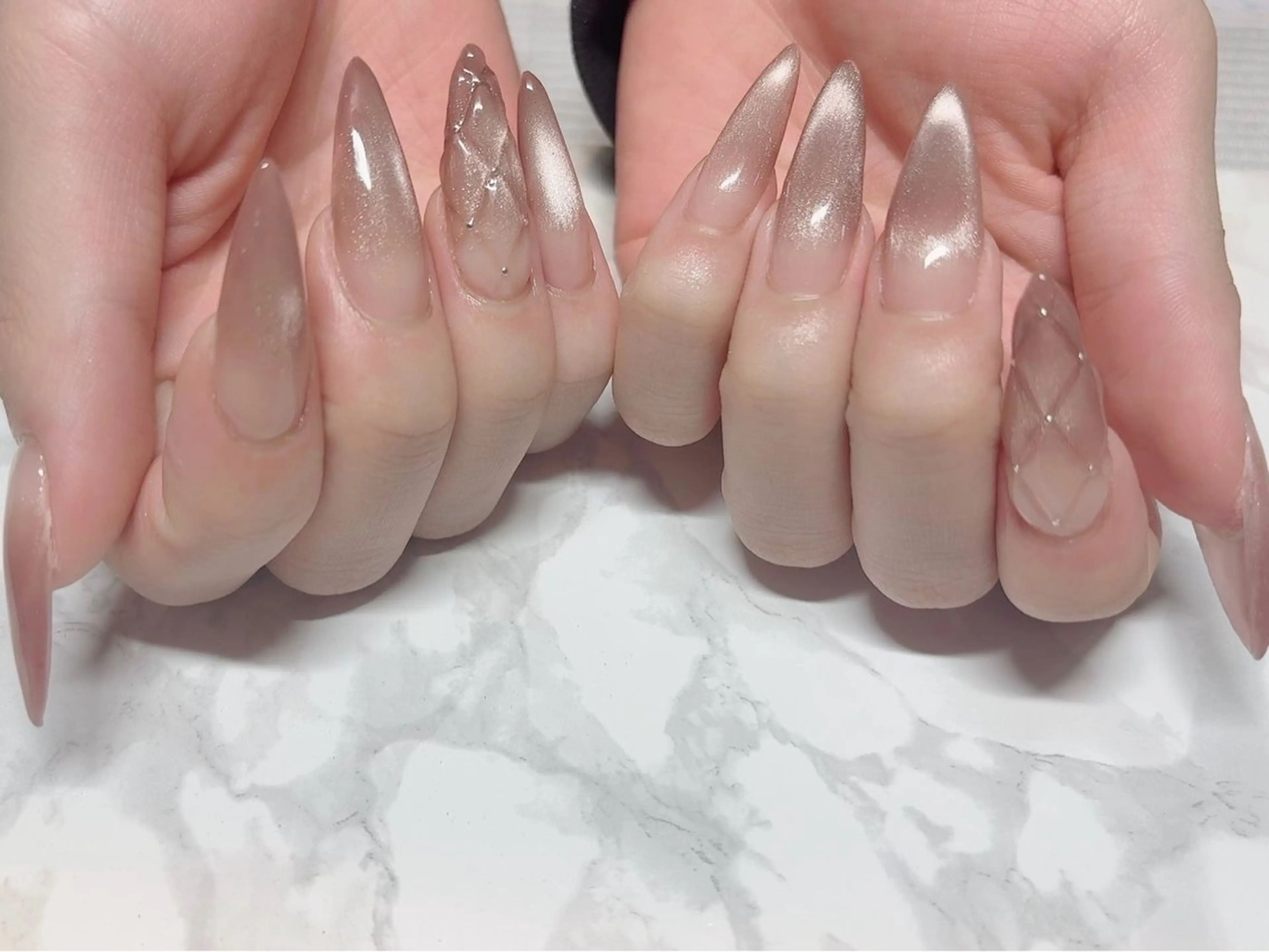 ネイル アートネイル ハンドネイル LAVIAS【 ラヴィアス】yunoのネイルデザイン