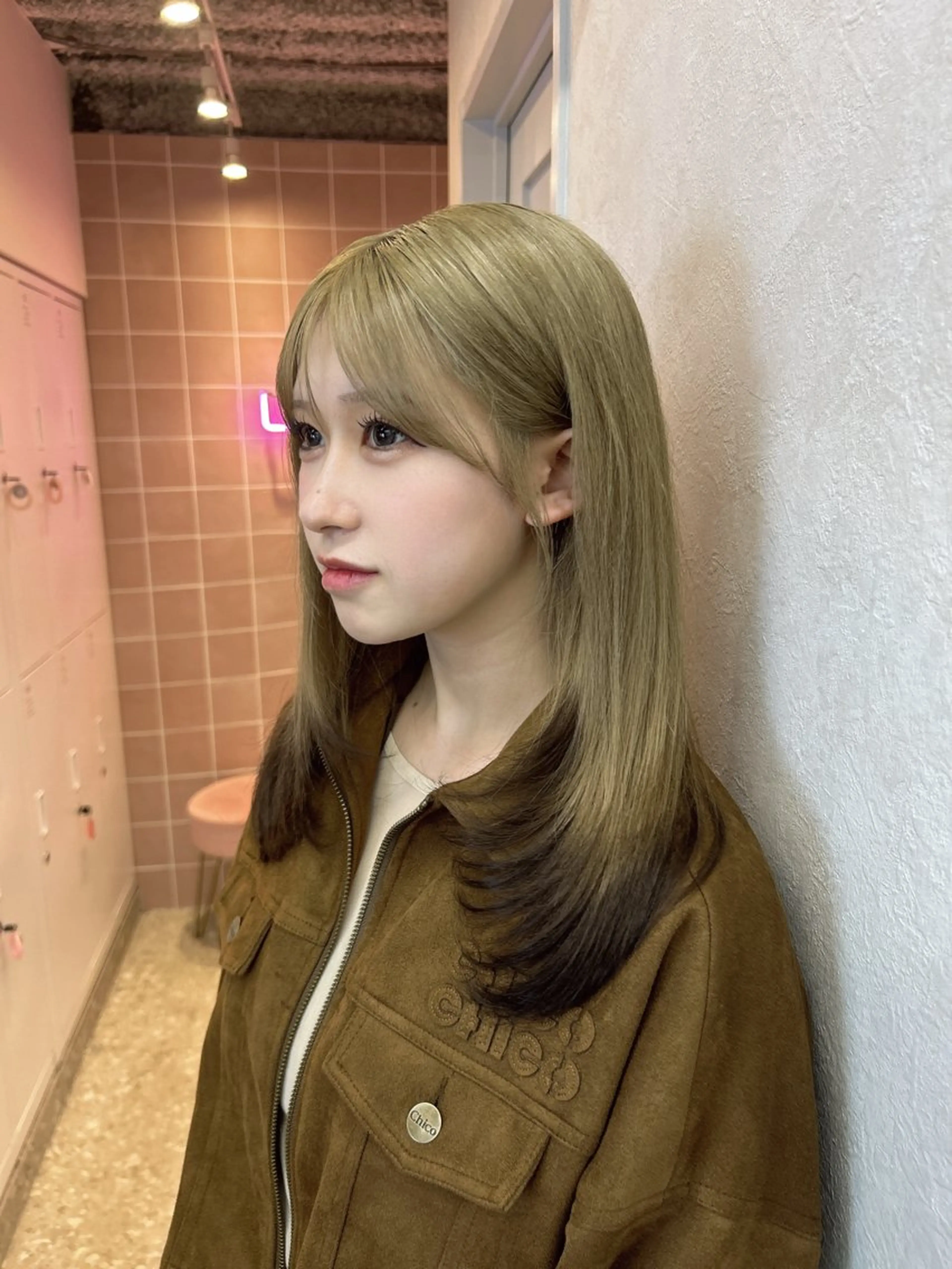 ロング シールエクステ エクステ 顔周りカット ハッシュカット ハイライト カット ヘアカラー トリートメント 新宿/韓国レイヤー/ 髪質改善/佐藤航のヘアスタイル