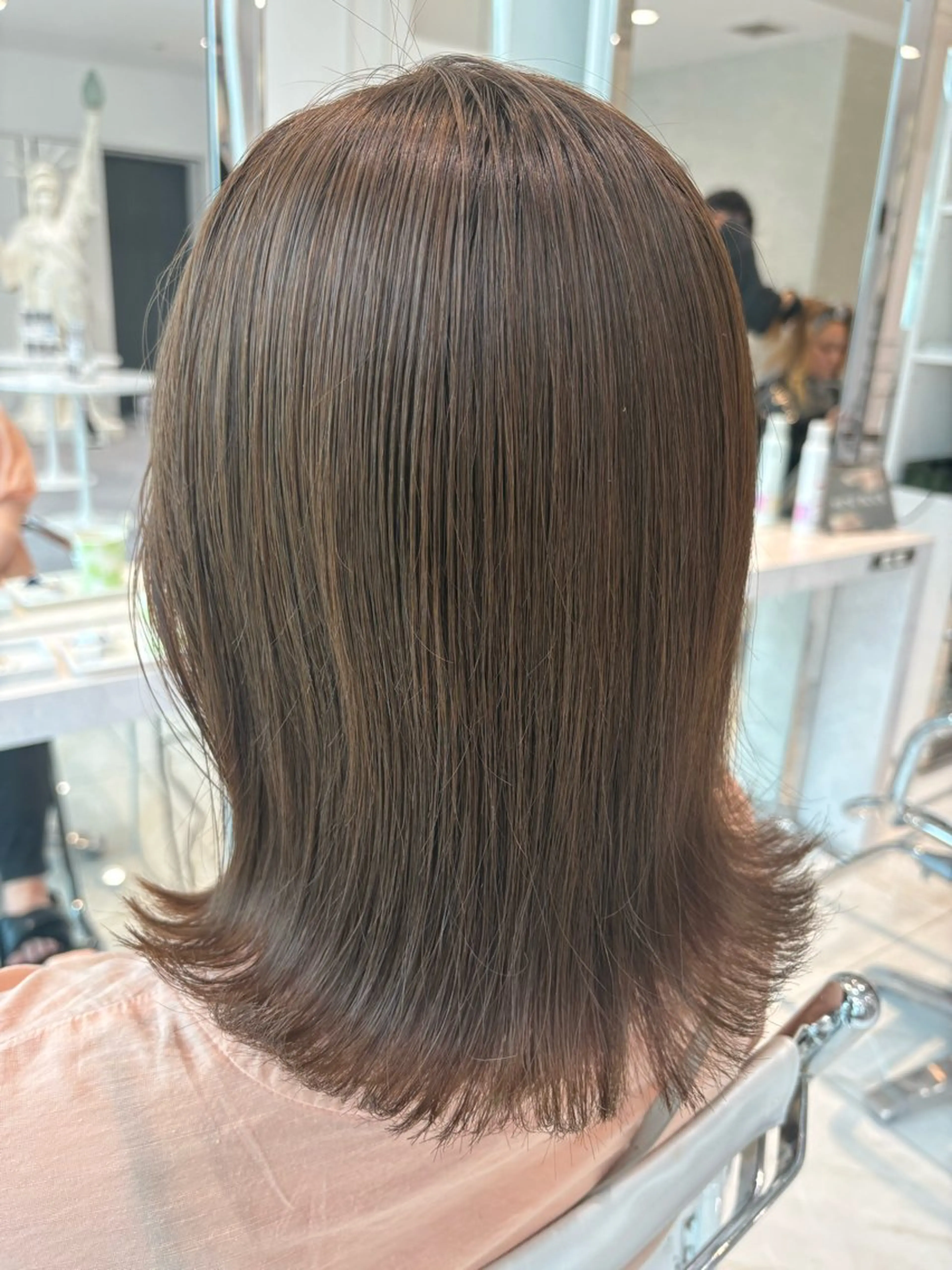 ミディアム カラー ✂️小顔カット✂️ 山本有紀のヘアスタイル