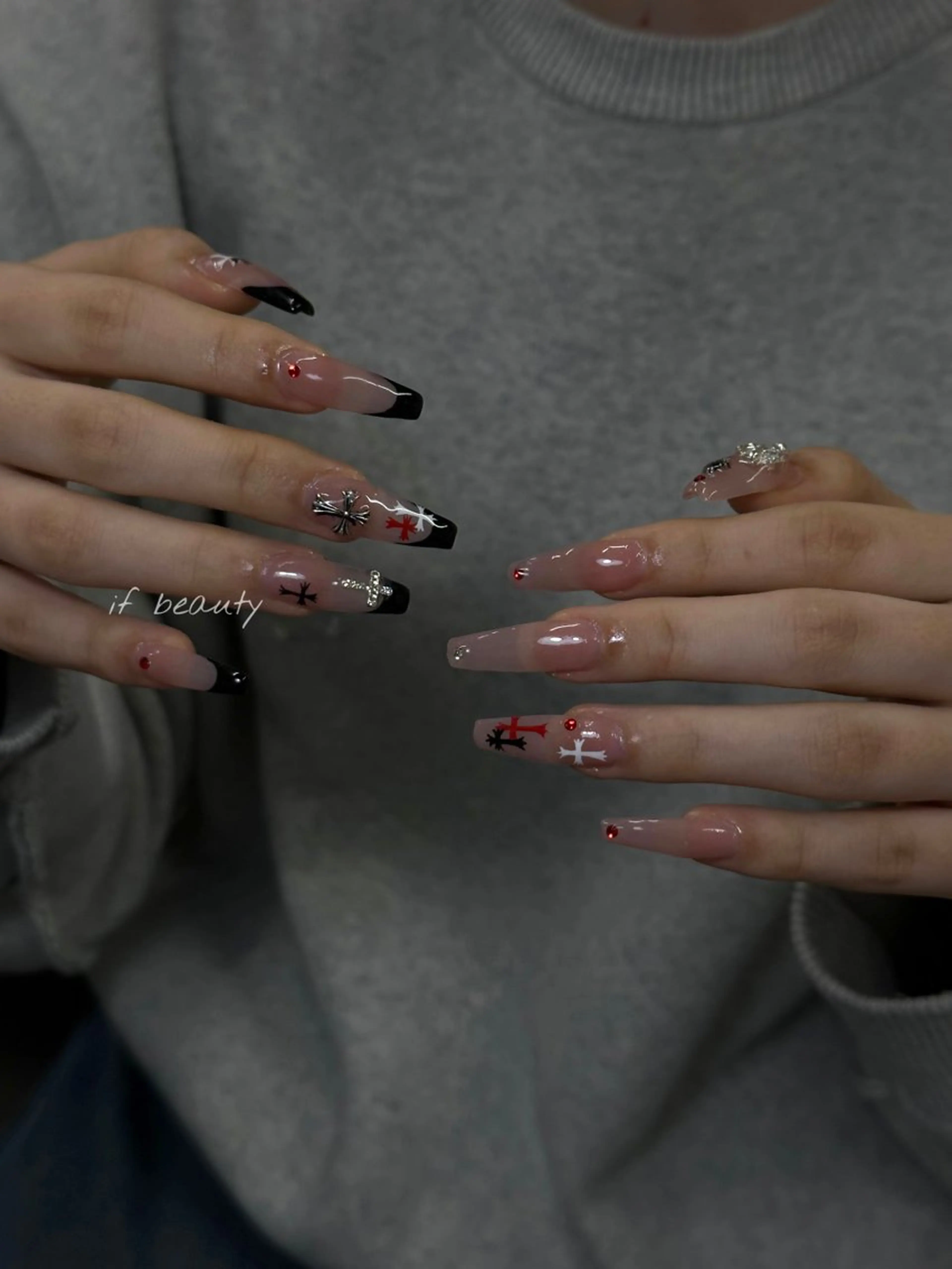 ネイル アートネイル ジェルネイル グラデーション パラジェル ワンホンネイル ハンドネイル if Hair＆Nail Salon所属・IKA /海外ネイル /個性派/ワンホンのネイルデザイン