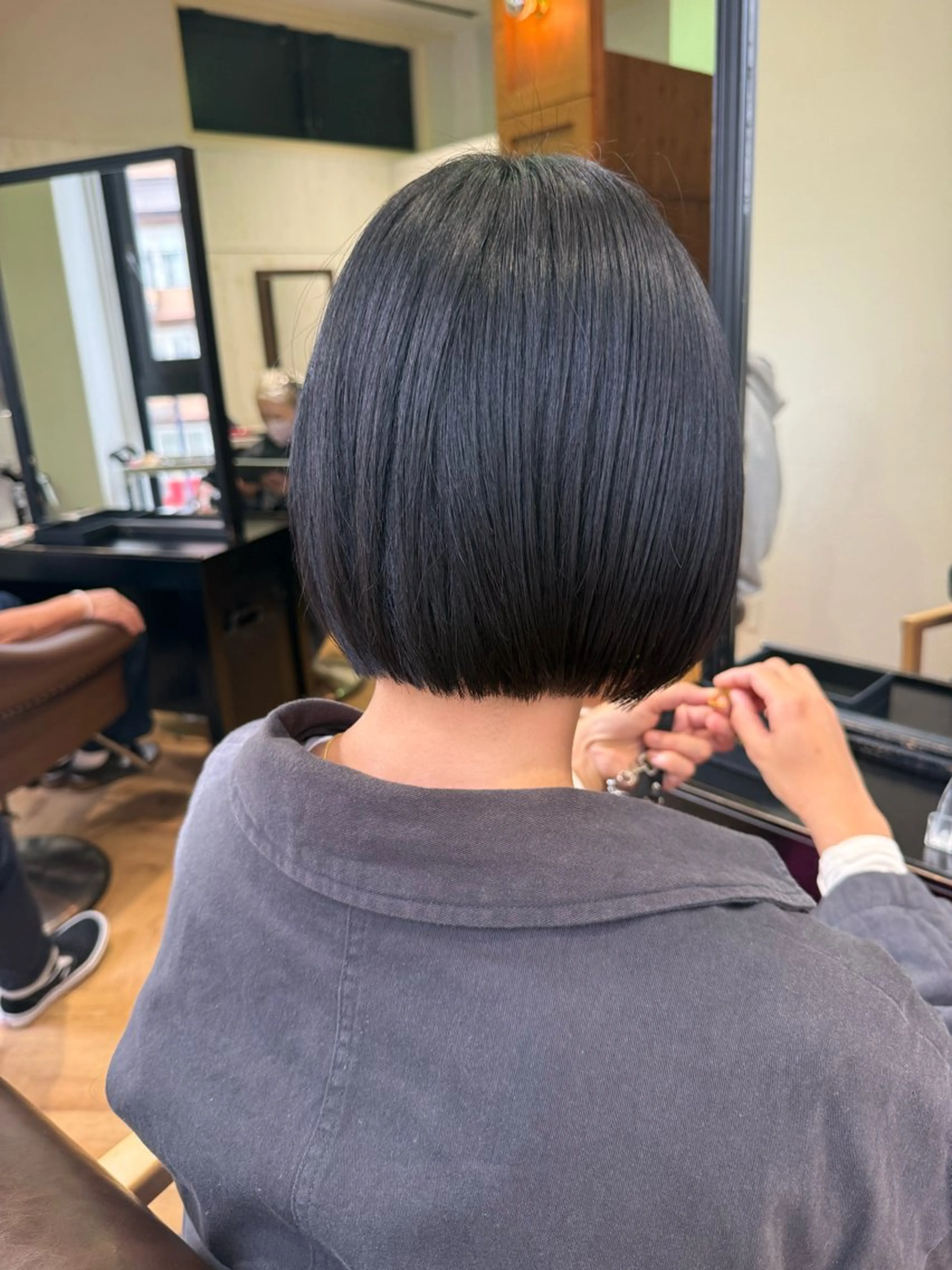 ショート 溝口 槙里也のヘアスタイル