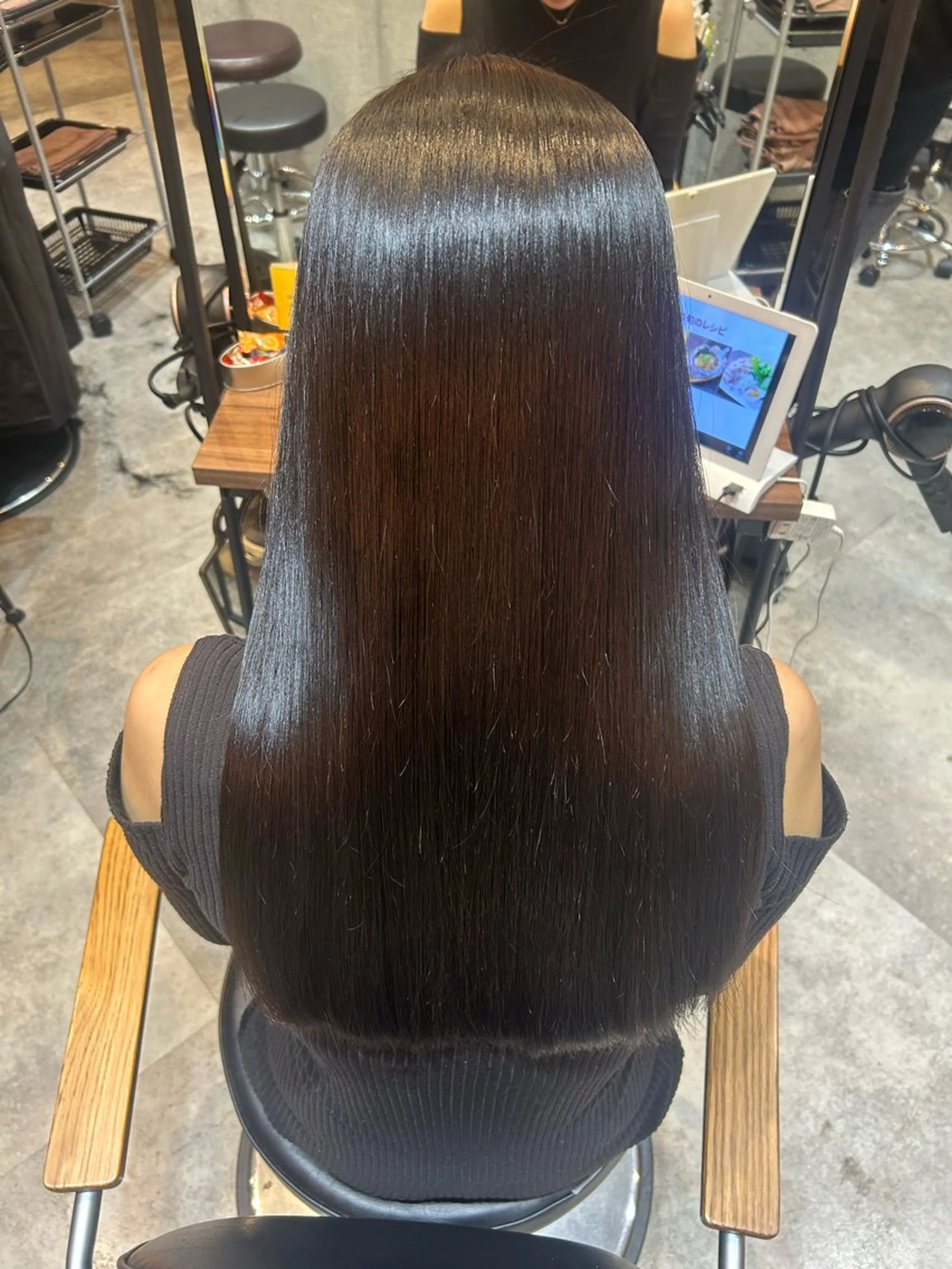 ロング 縮毛矯正 竹川菜海 /縮毛矯正/艶カラーのヘアスタイル