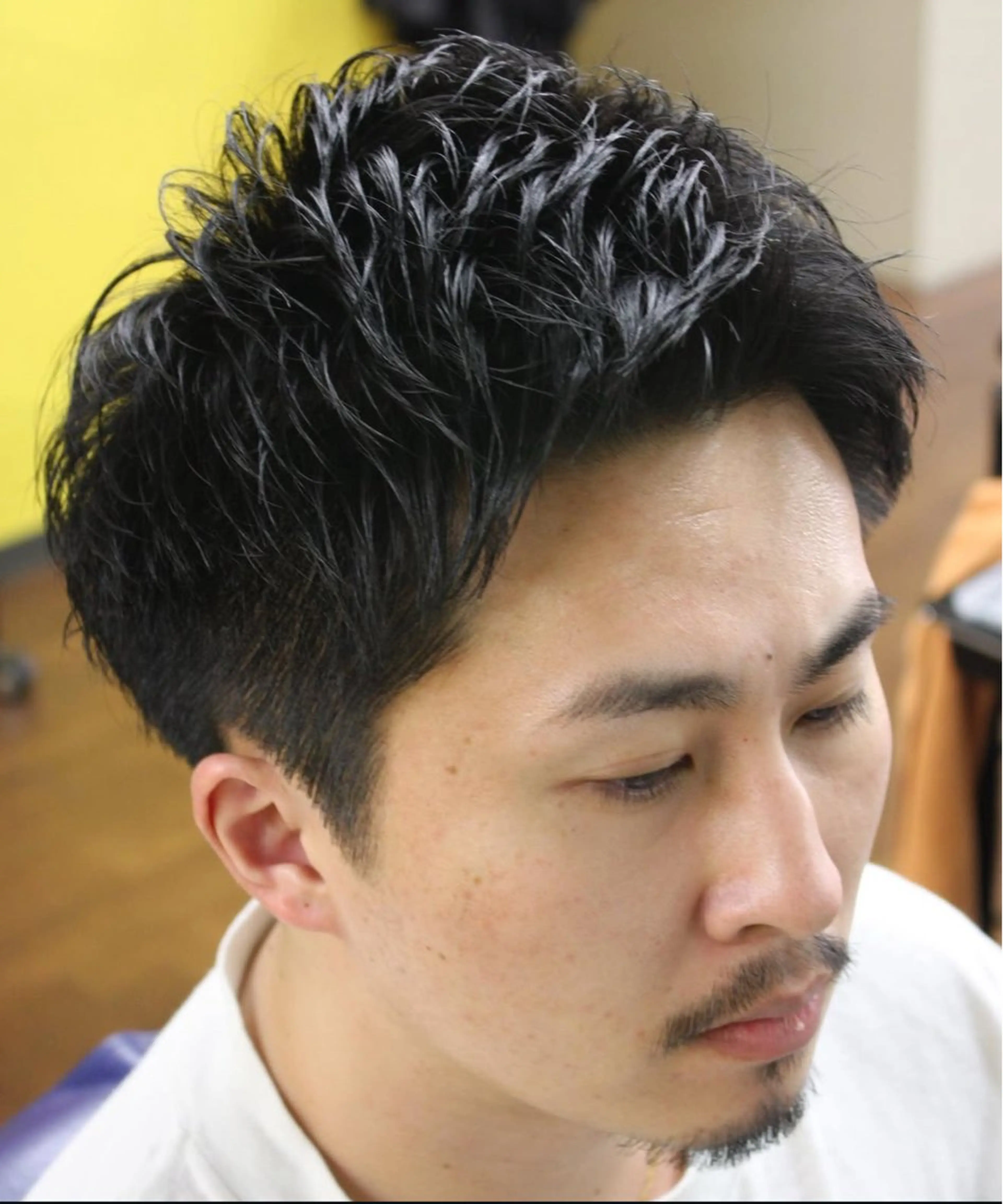 アップバング💈前髪を上げて額を見せるスタイルです！※顔剃り~シャンプー追加可能の写真