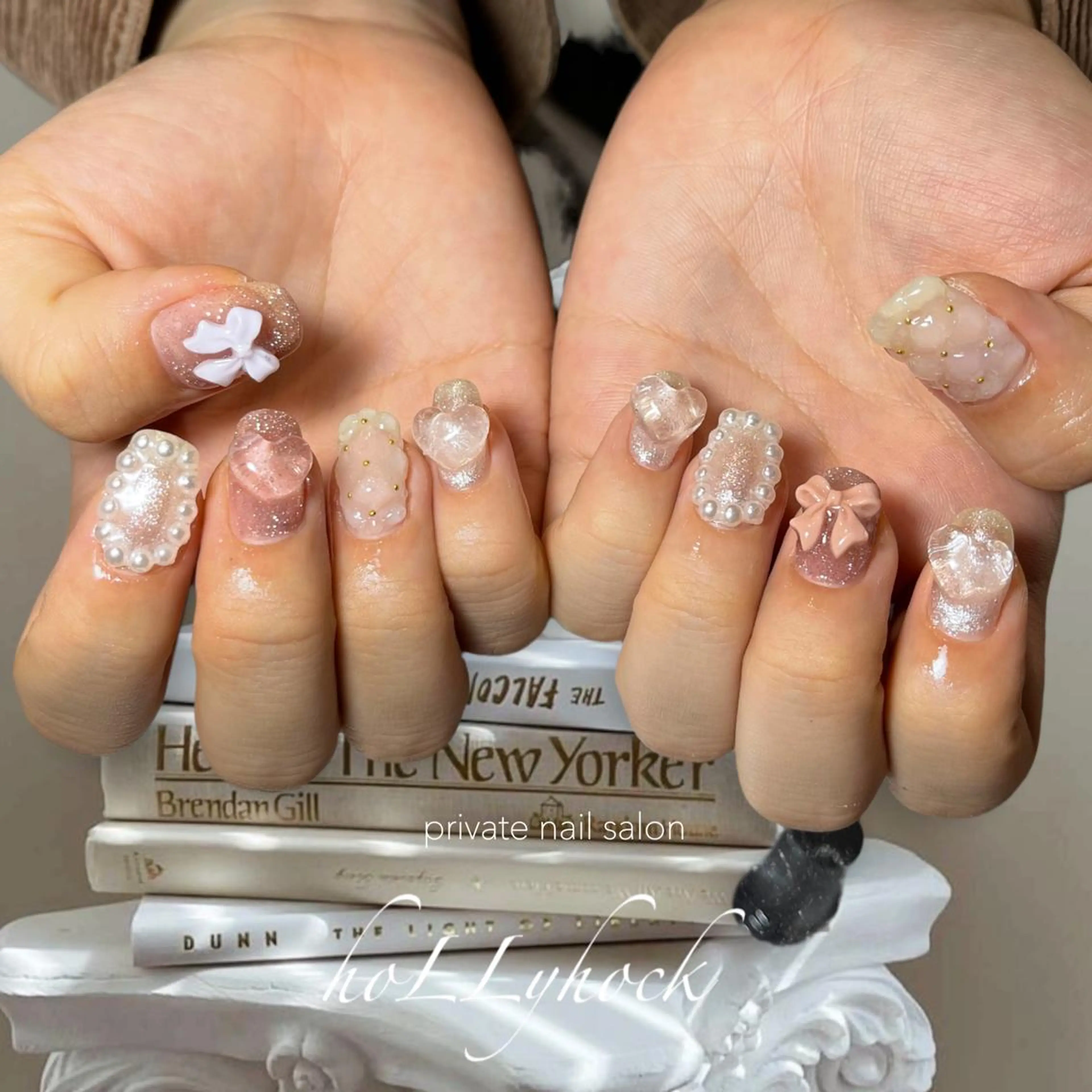 ネイル アートネイル フラッシュネイル マグネットネイル ニュアンスネイル nail salon hoLLyhockのネイルデザイン