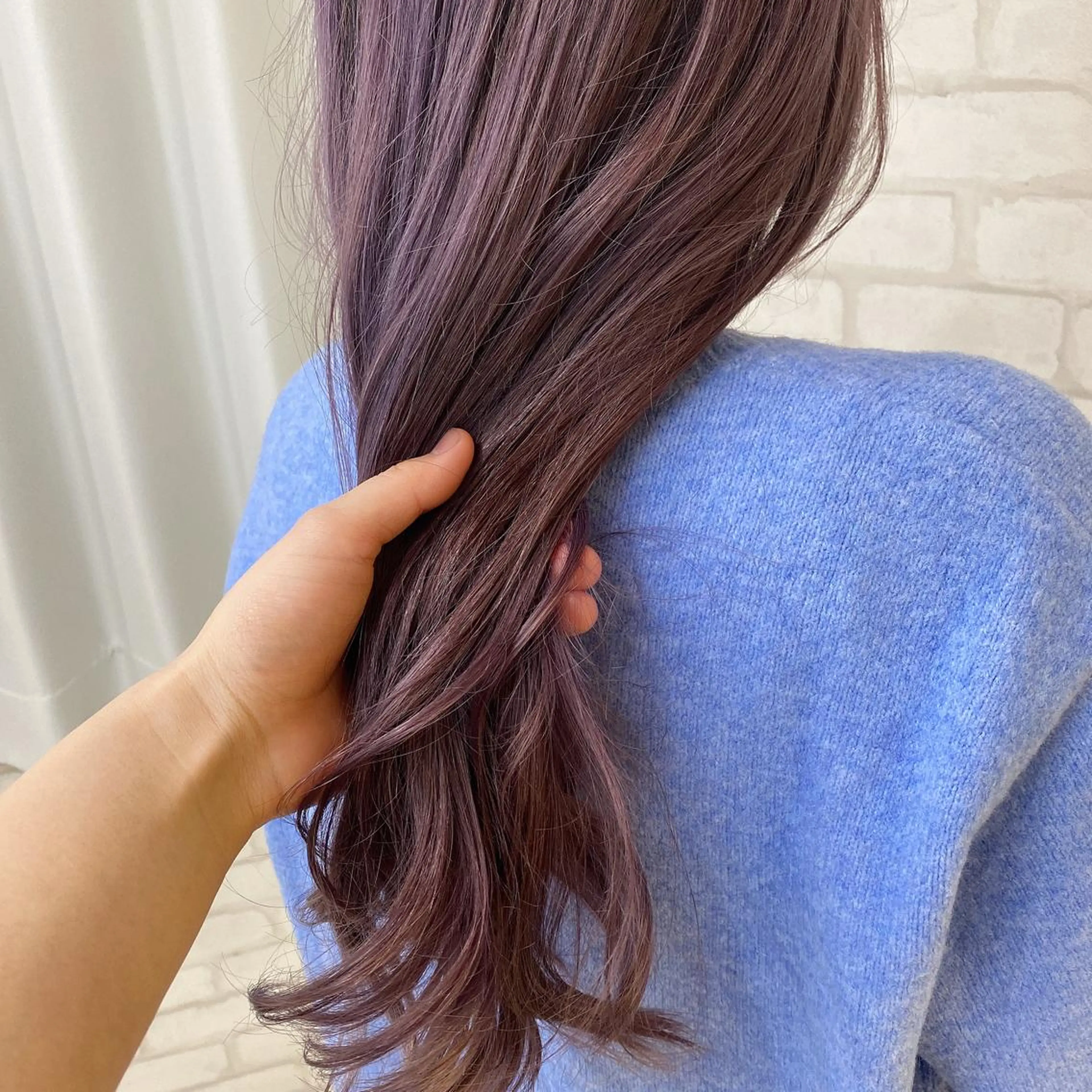 ロング カラー abilita AZUSAのヘアスタイル