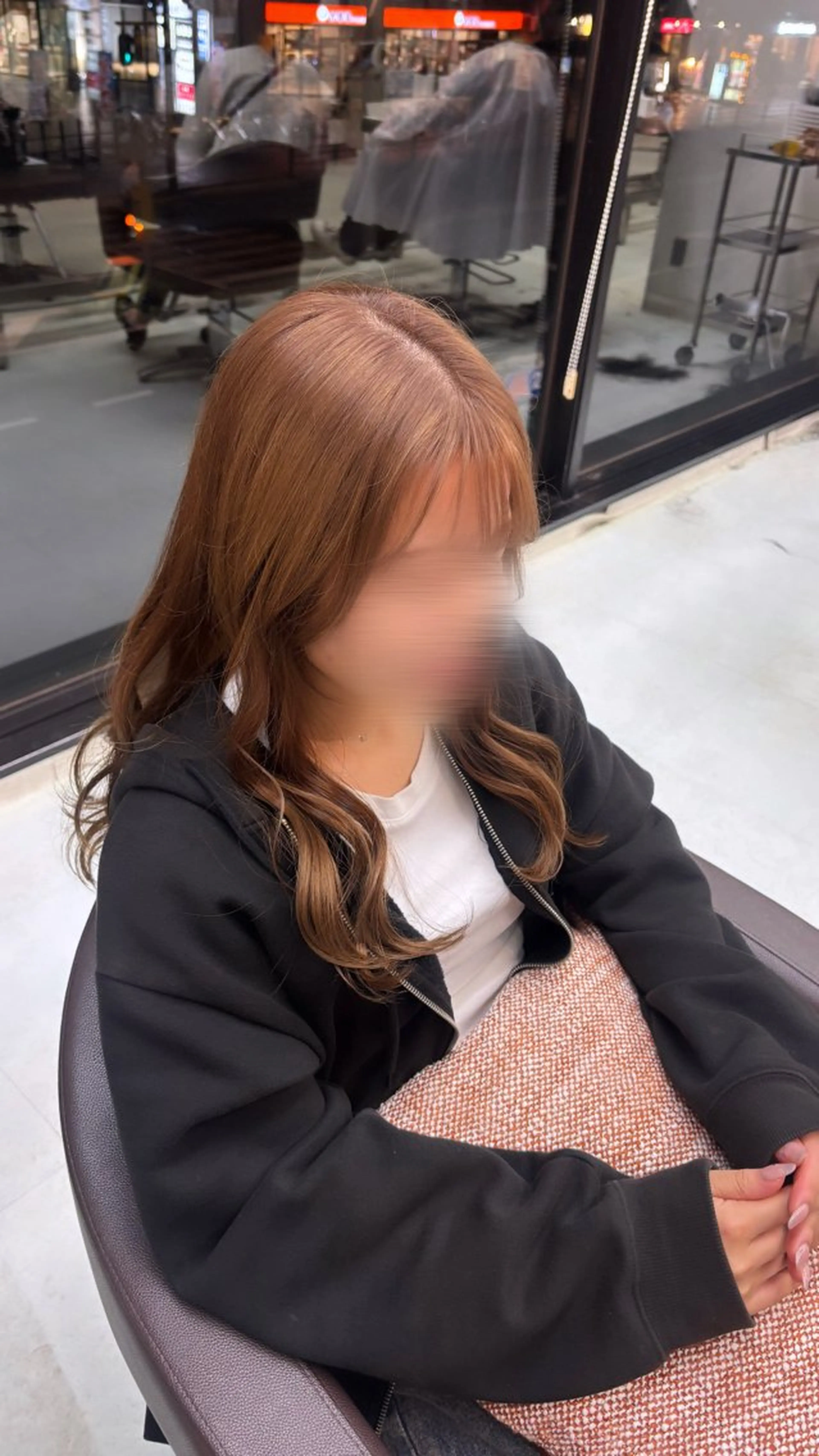 ブリーチリタッチ（2cm以内🌱）➕ワンカラー✨の写真