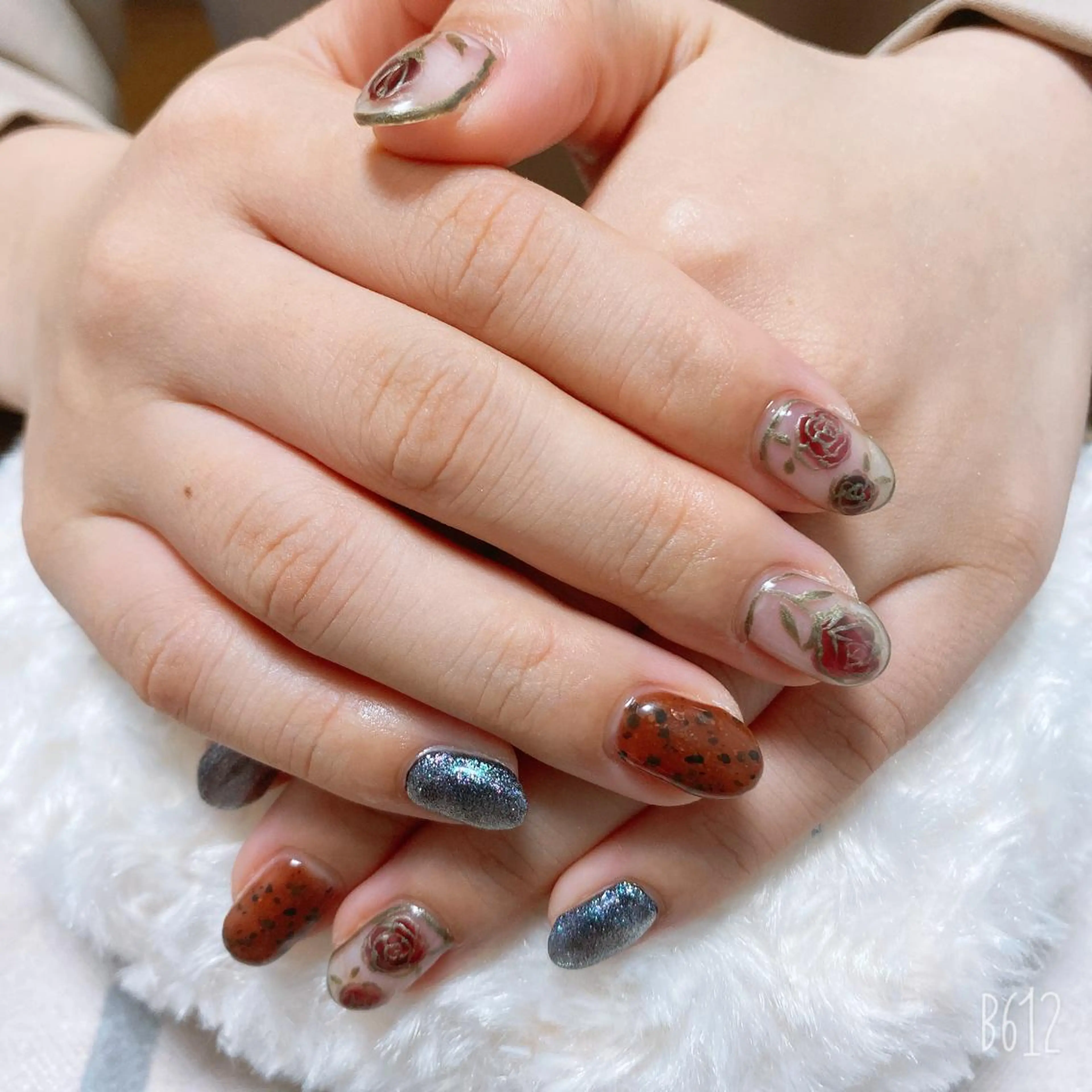 ネイル The Best Beauty受付担当のヘアスタイル