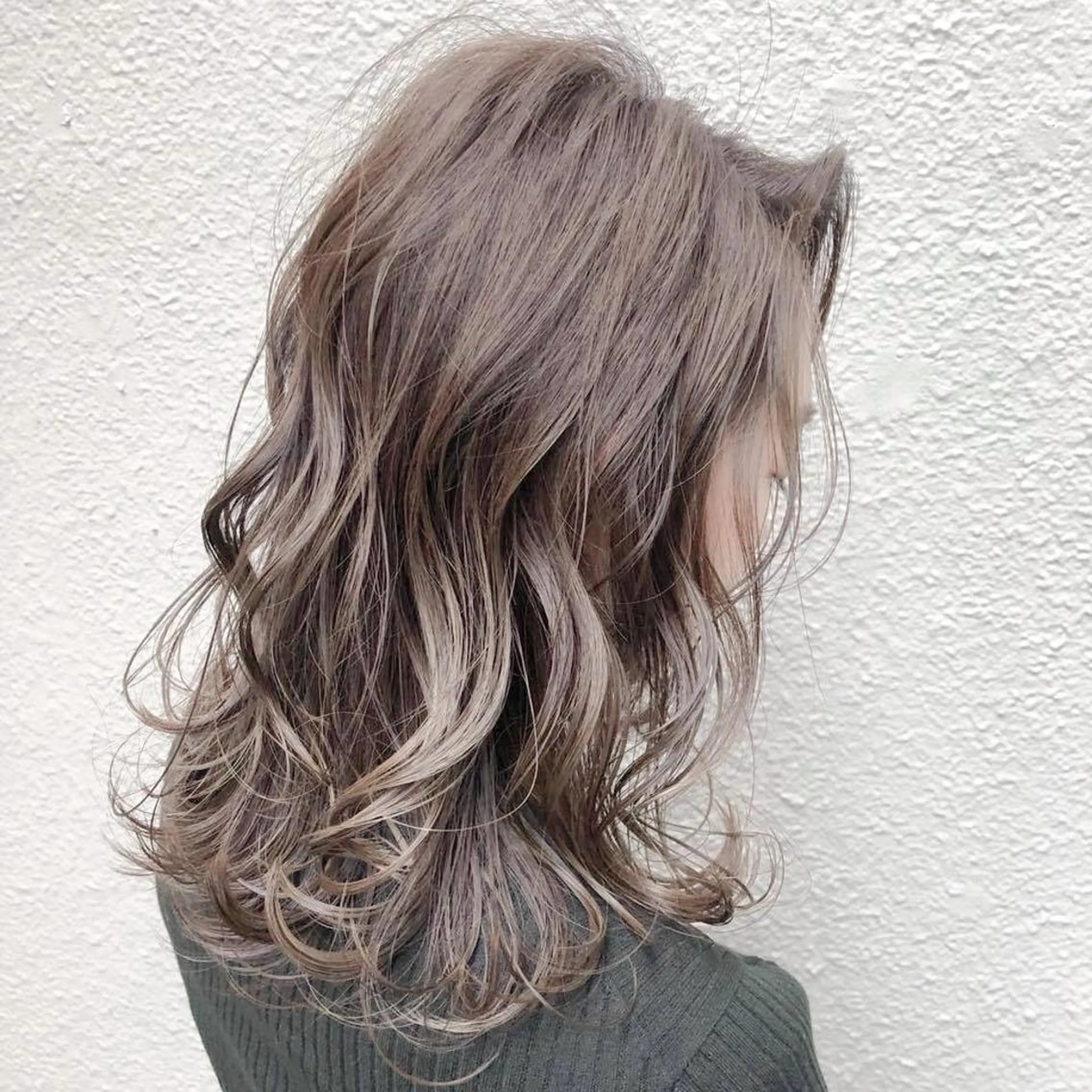 ミディアム Selene 難波店　HIROKIのヘアスタイル