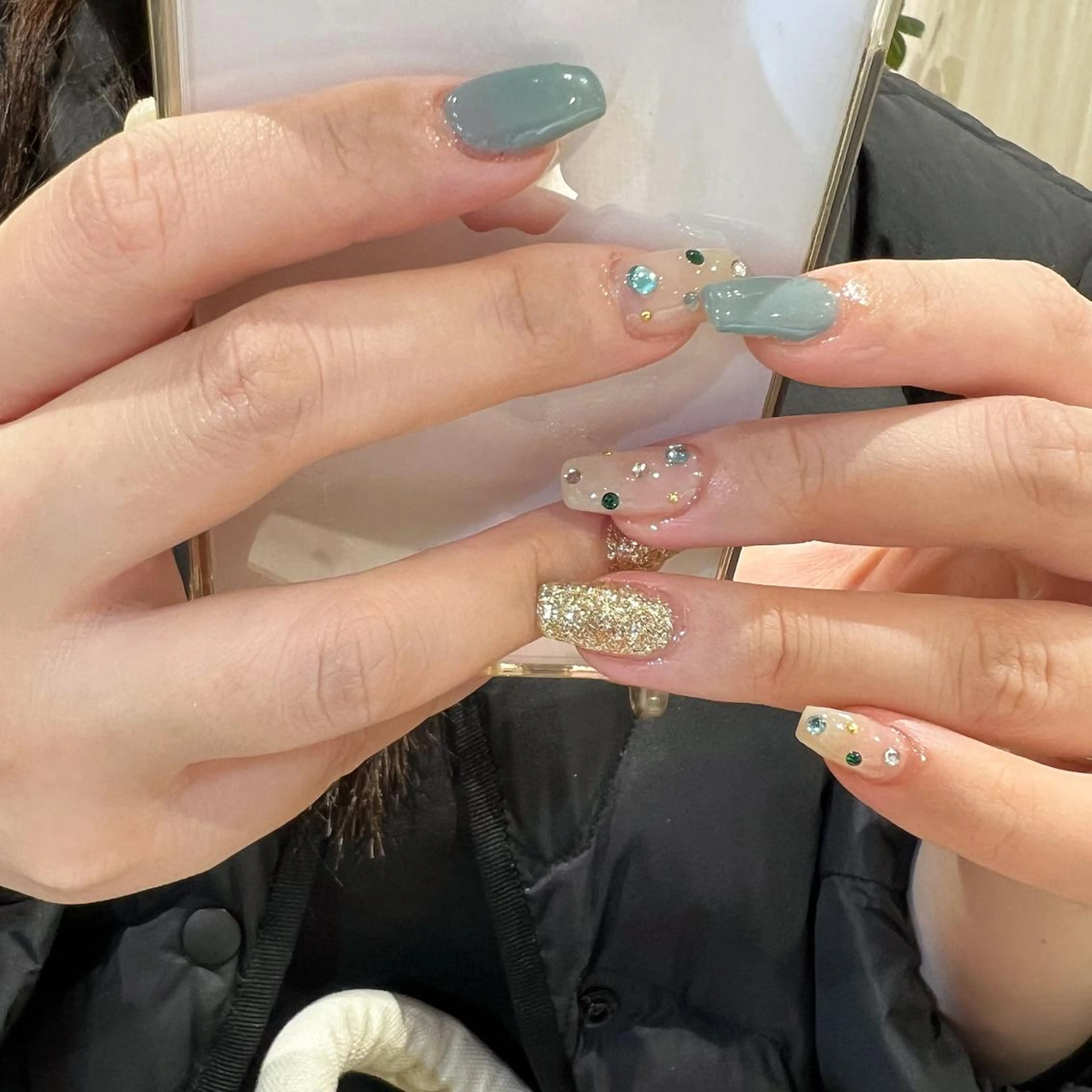 ネイル nailstudio ′ecole所属・nailstudio ′ecoleのネイルデザイン