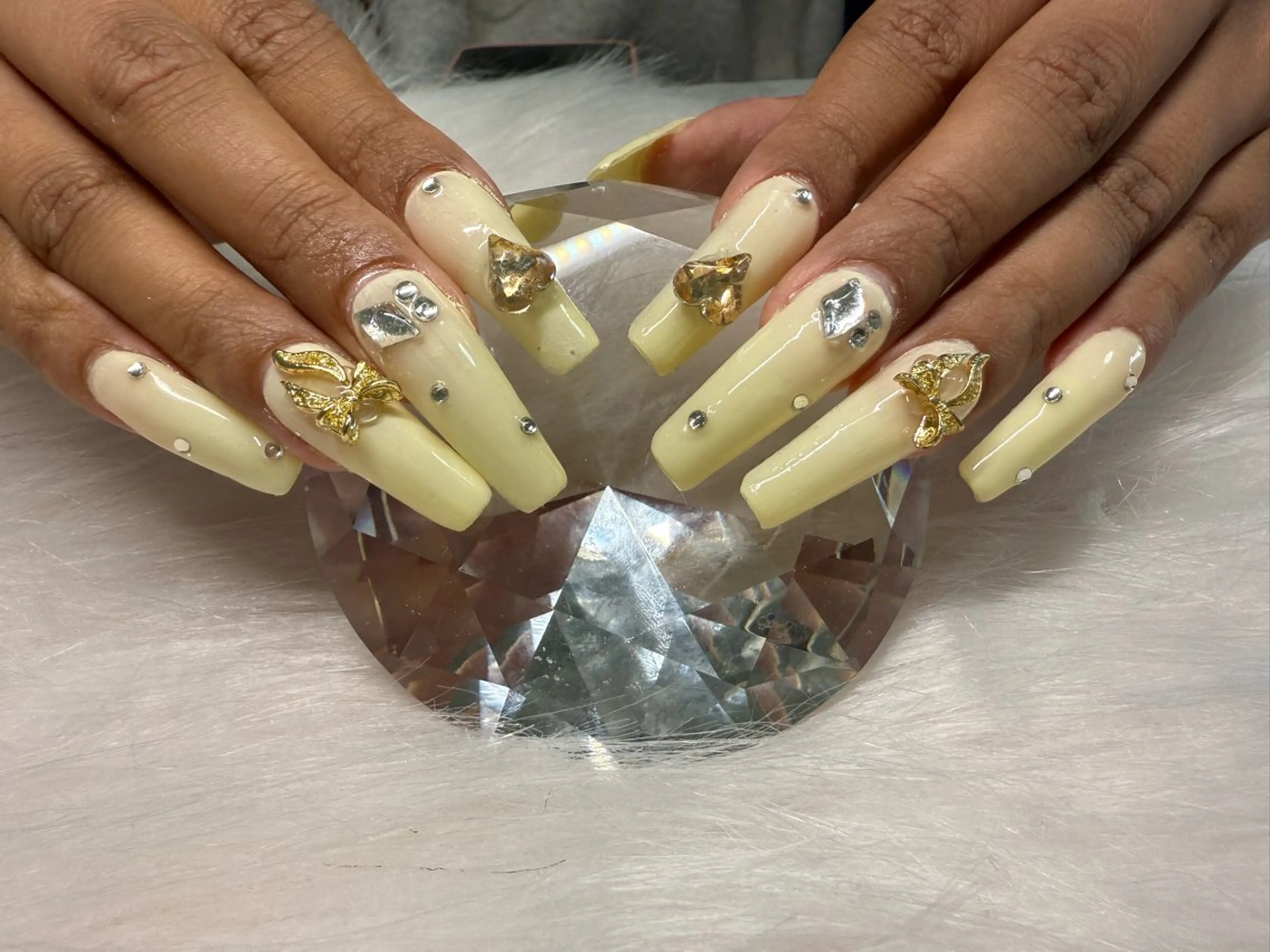 ネイル アートネイル T. nailのネイルデザイン