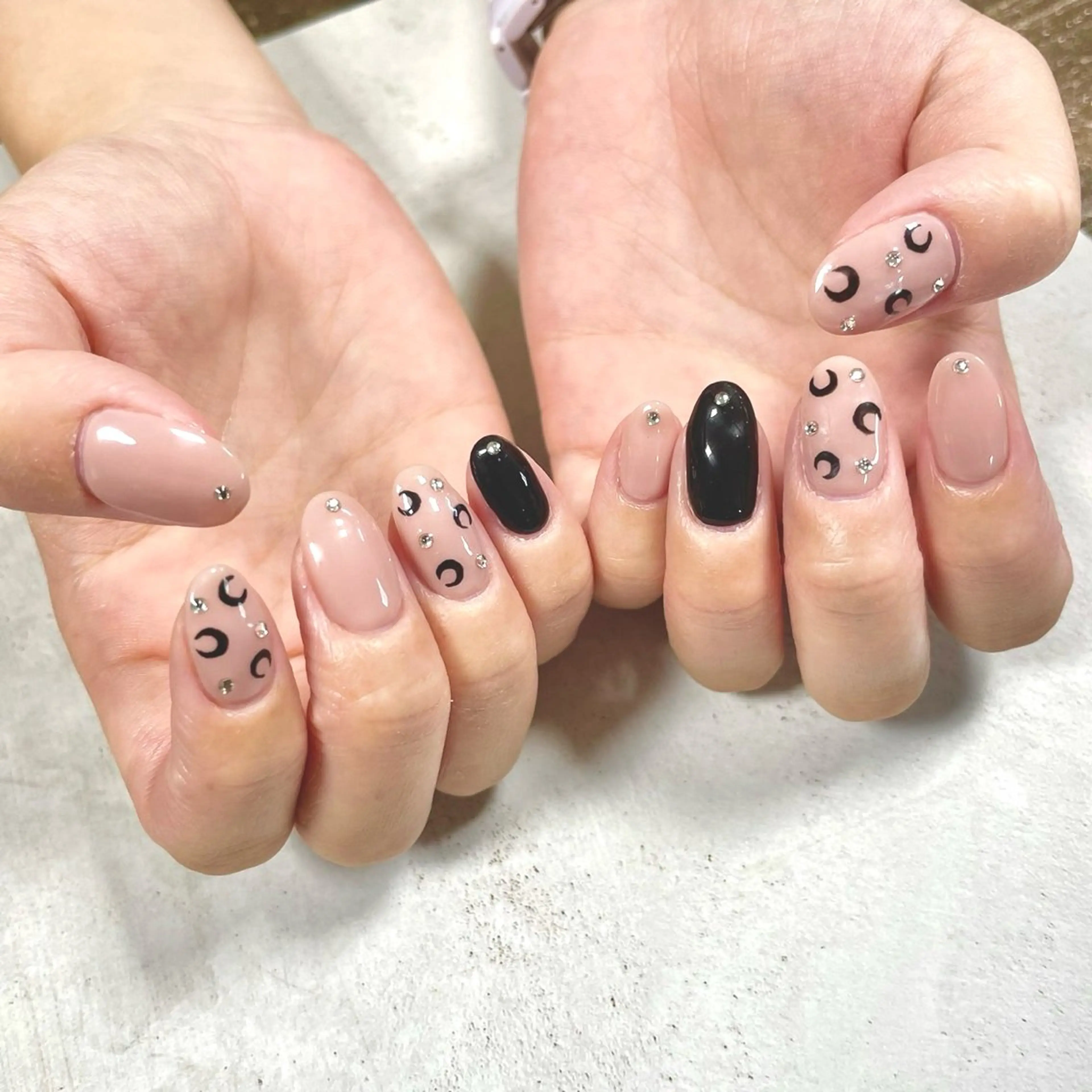 ネイル ハンドネイル nica.nail Emiのネイルデザイン