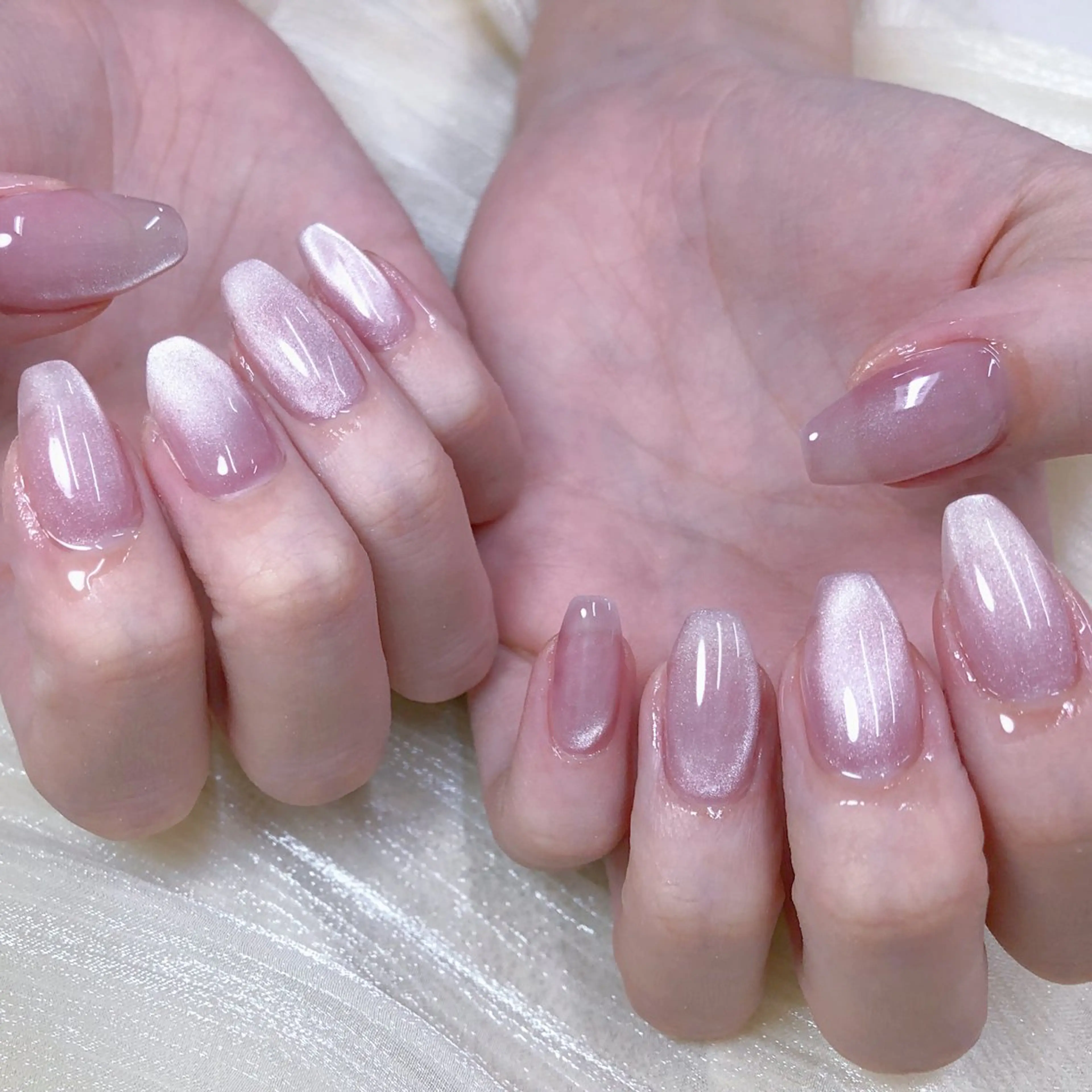 ネイル マグネットネイル オフィスネイル ワンカラーネイル ピンク シンプルネイル Salon GEMのネイルデザイン